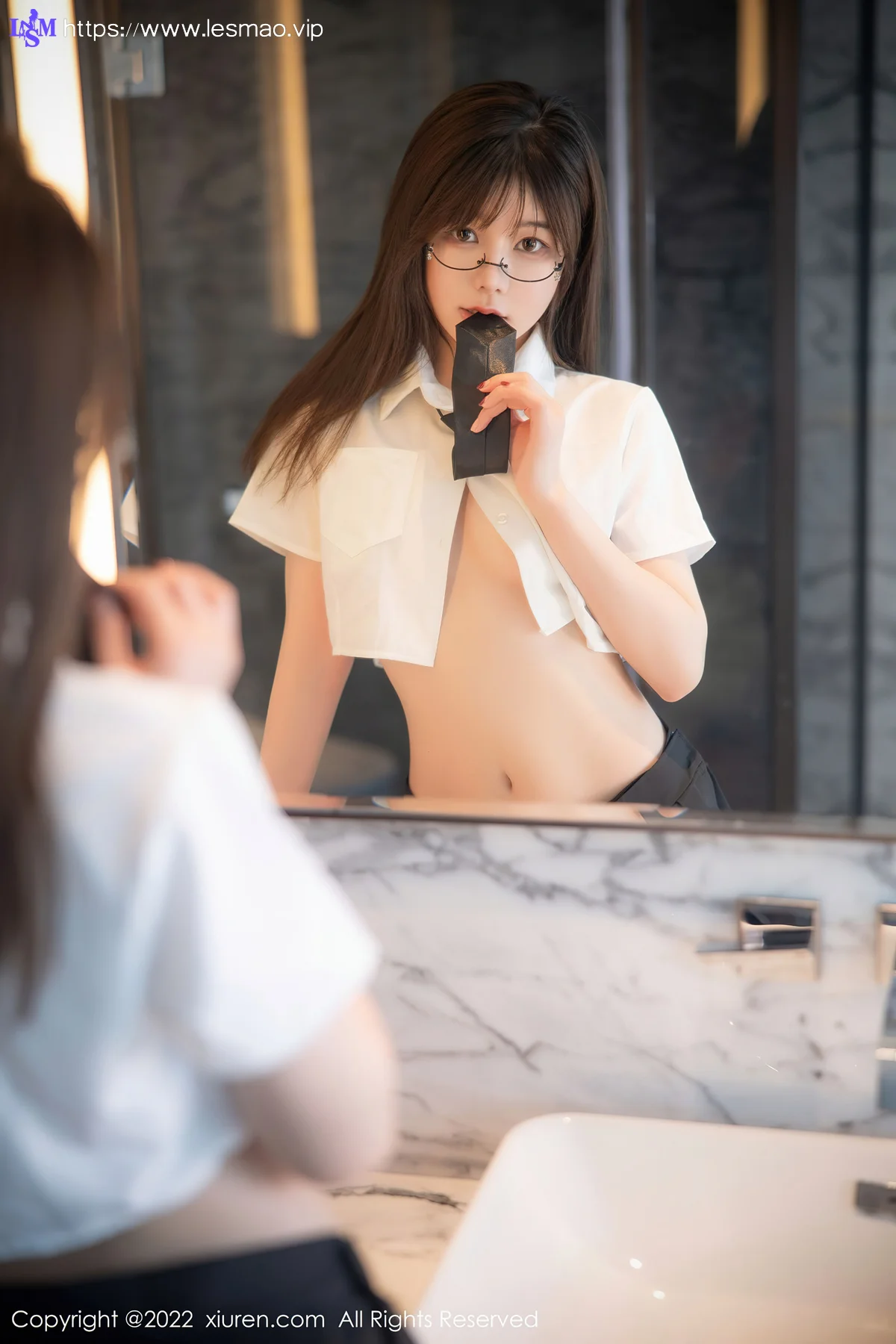 XiuRen 秀人 No.5365 学妹制服诱惑 婠婠么 性感写真 - 46