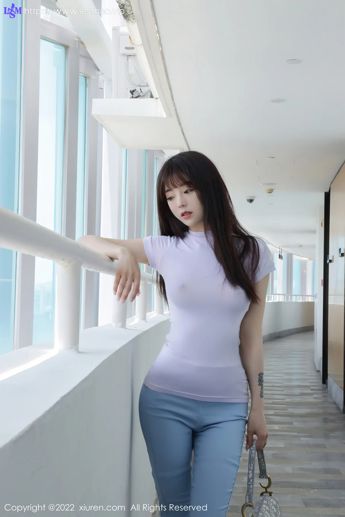 XiuRen 秀人 No.5384 紫色丝袜 佘贝拉bella 三亚旅拍 - 1