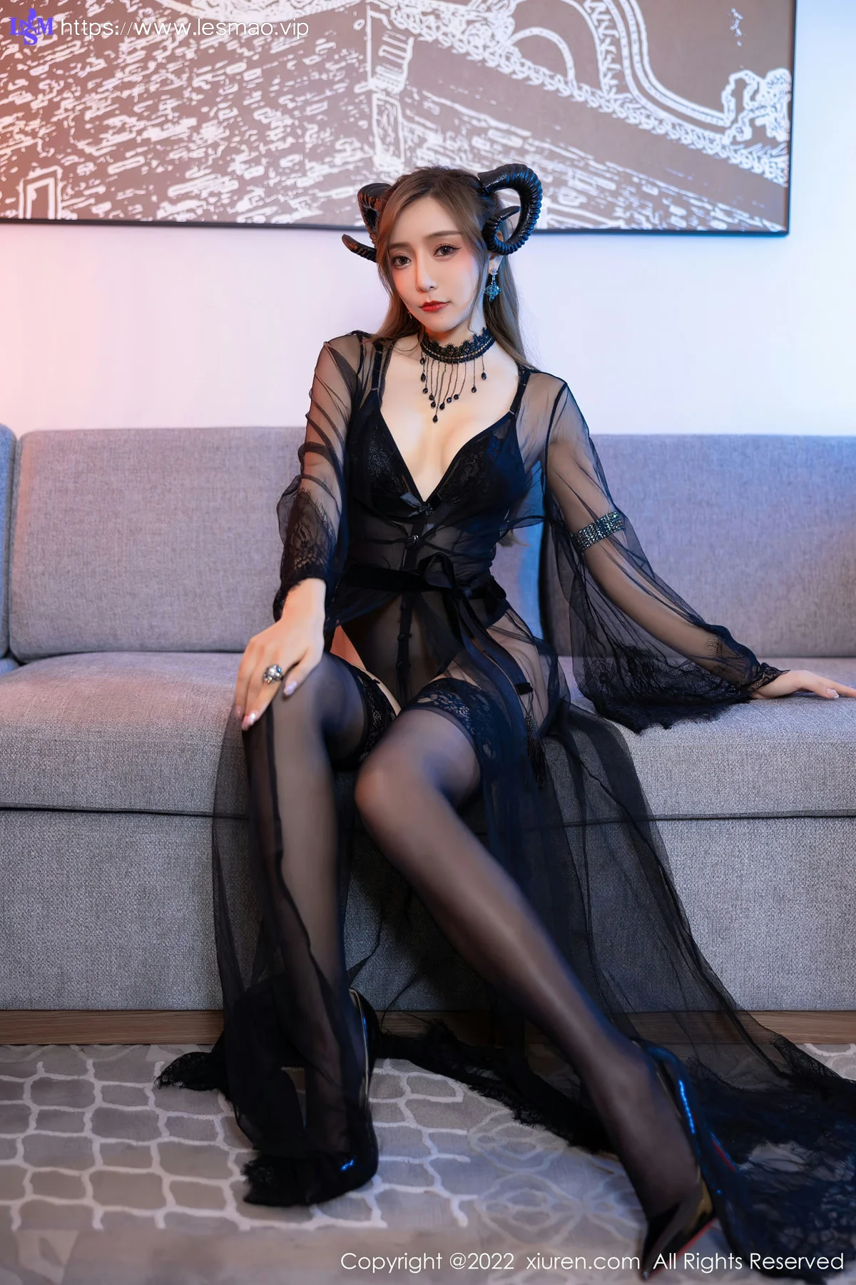 XiuRen 秀人 No.5396 轻透网纱服饰 王馨瑶yanni 性感写真 - 11