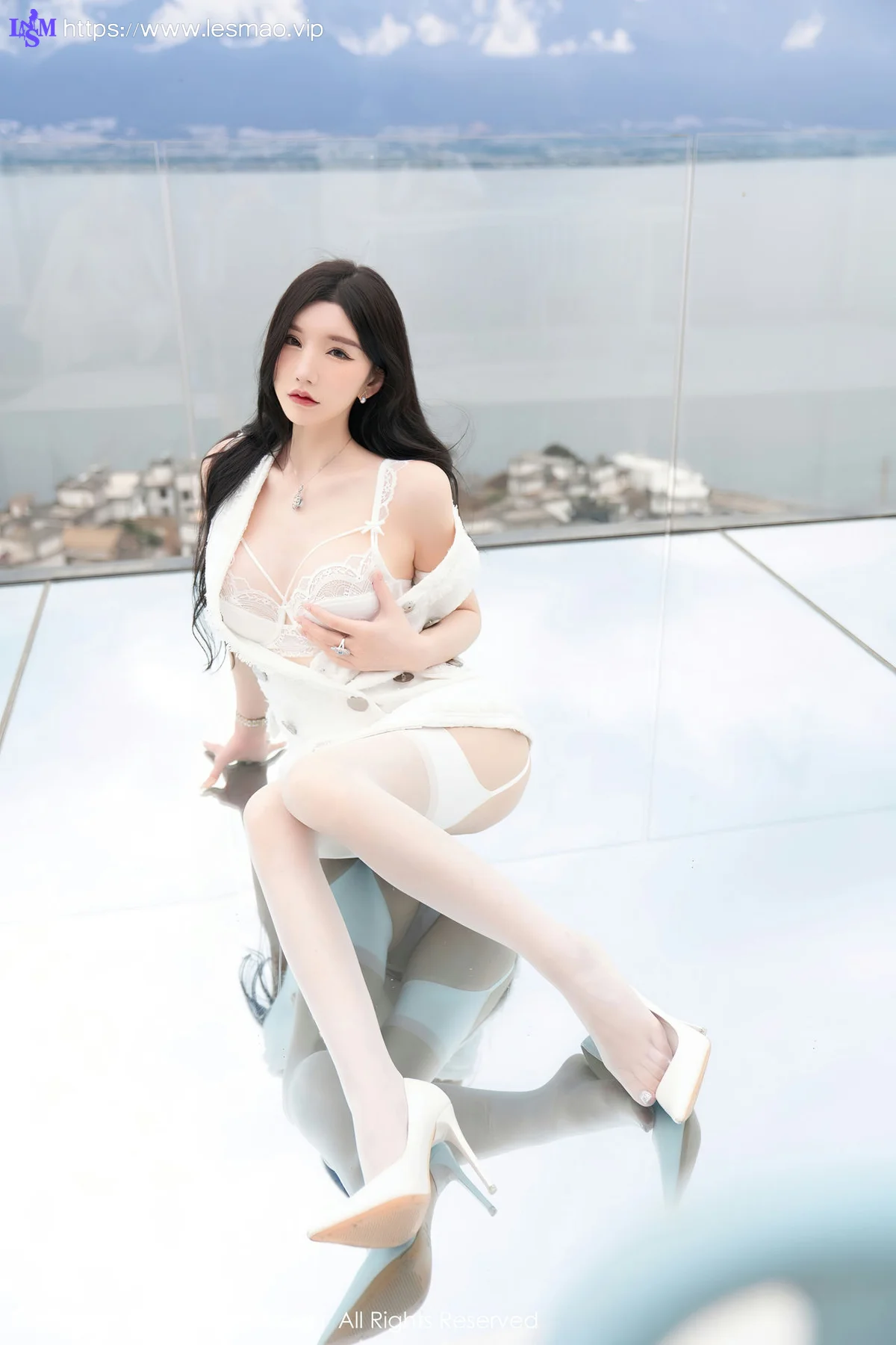XiuRen 秀人 No.5418 白色蕾丝内衣 周于希Sally 重庆-大理心愿旅拍 - 61