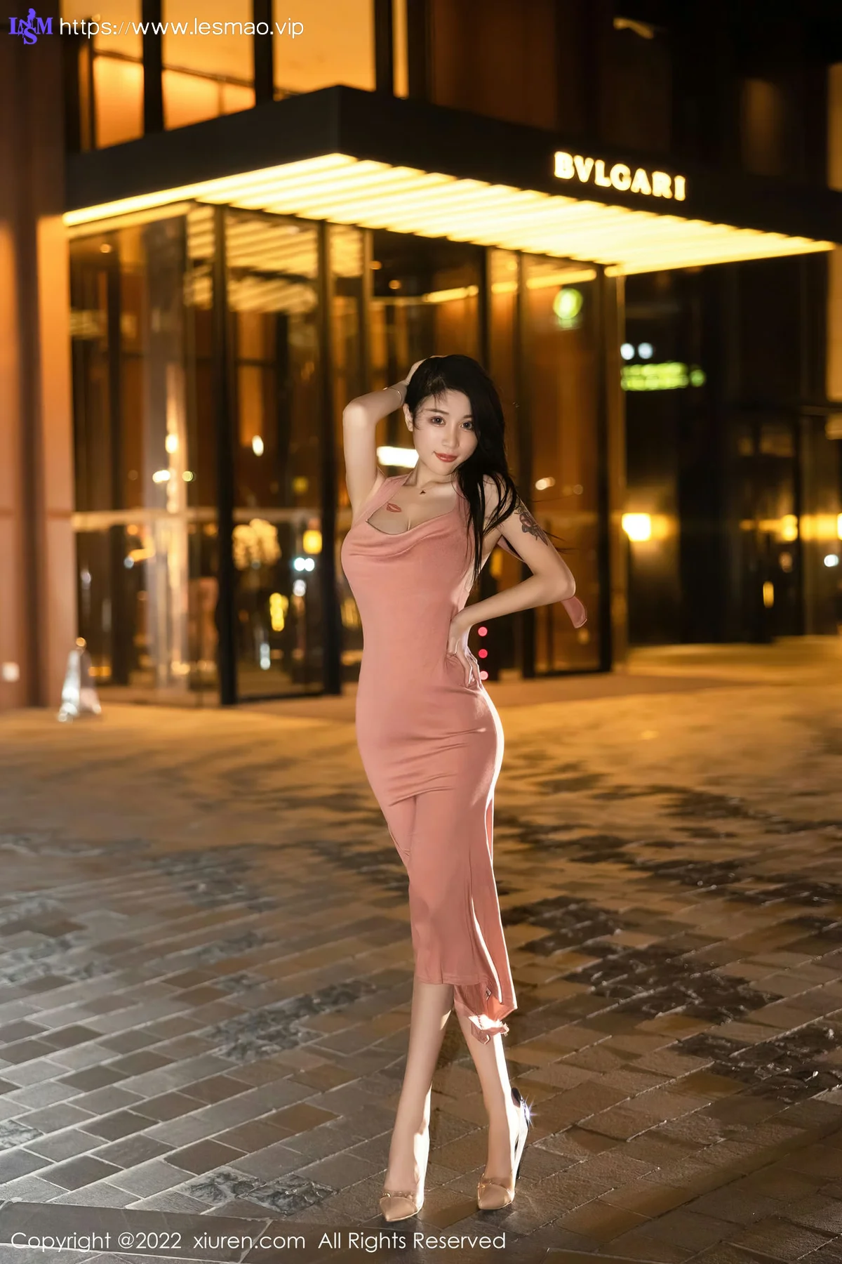 XiuRen 秀人 No.5426 丰腴爆乳 美七 Mia 西双版纳旅拍1 - 112