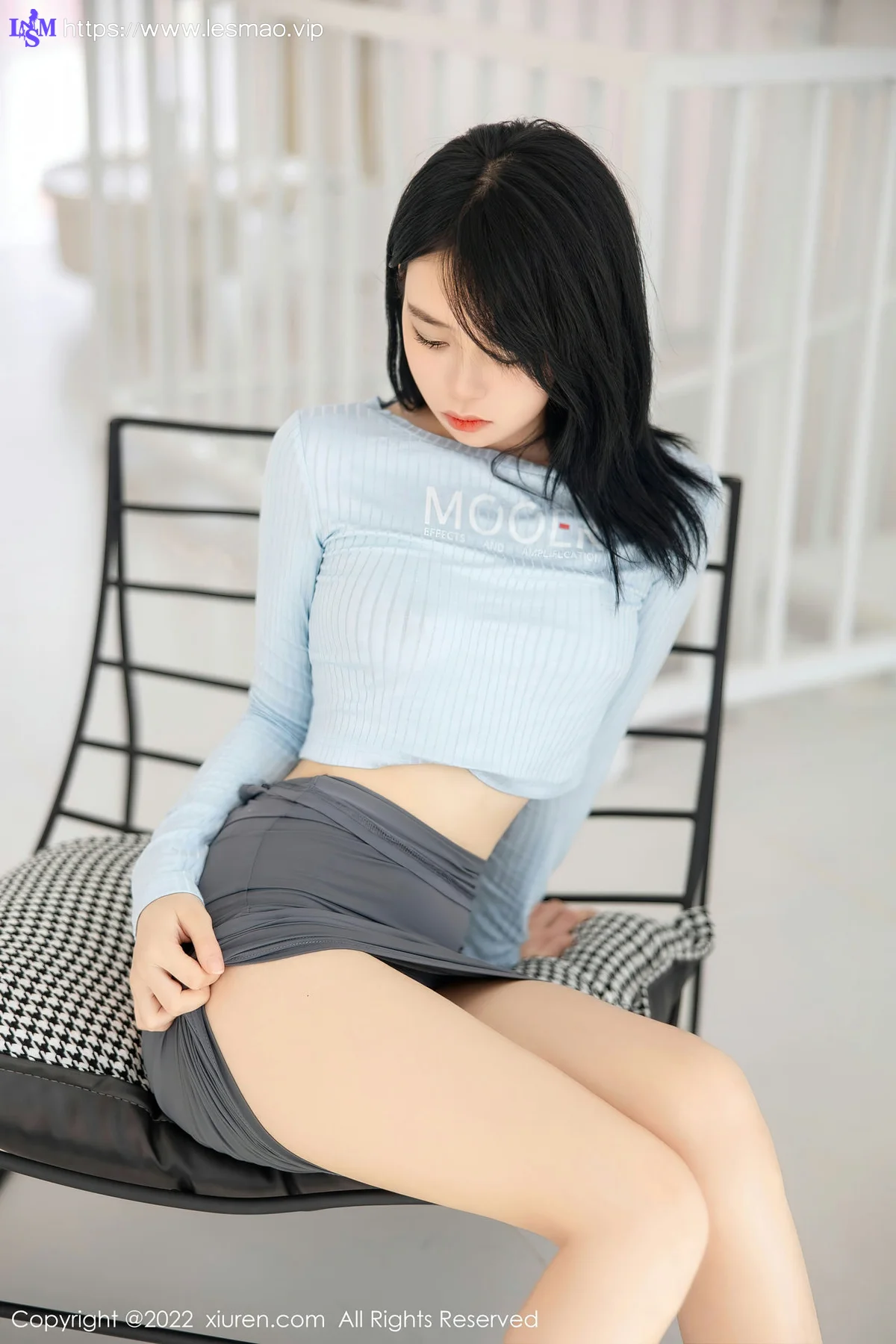 XiuRen 秀人 No.5453 灰色短裙 小麦是只喵 大理旅拍11 - 63