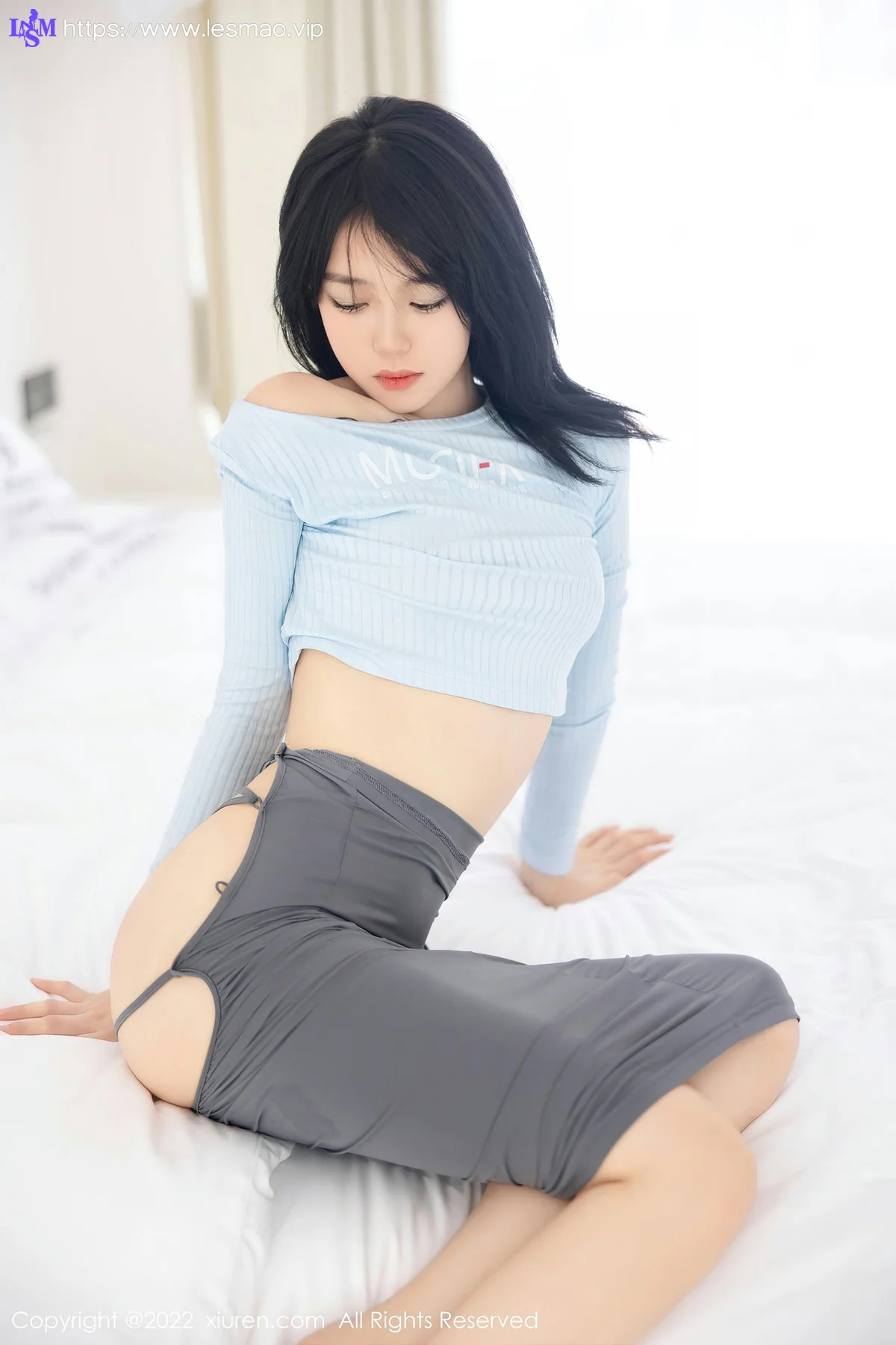XiuRen 秀人 No.5453 灰色短裙 小麦是只喵 大理旅拍11 - 90