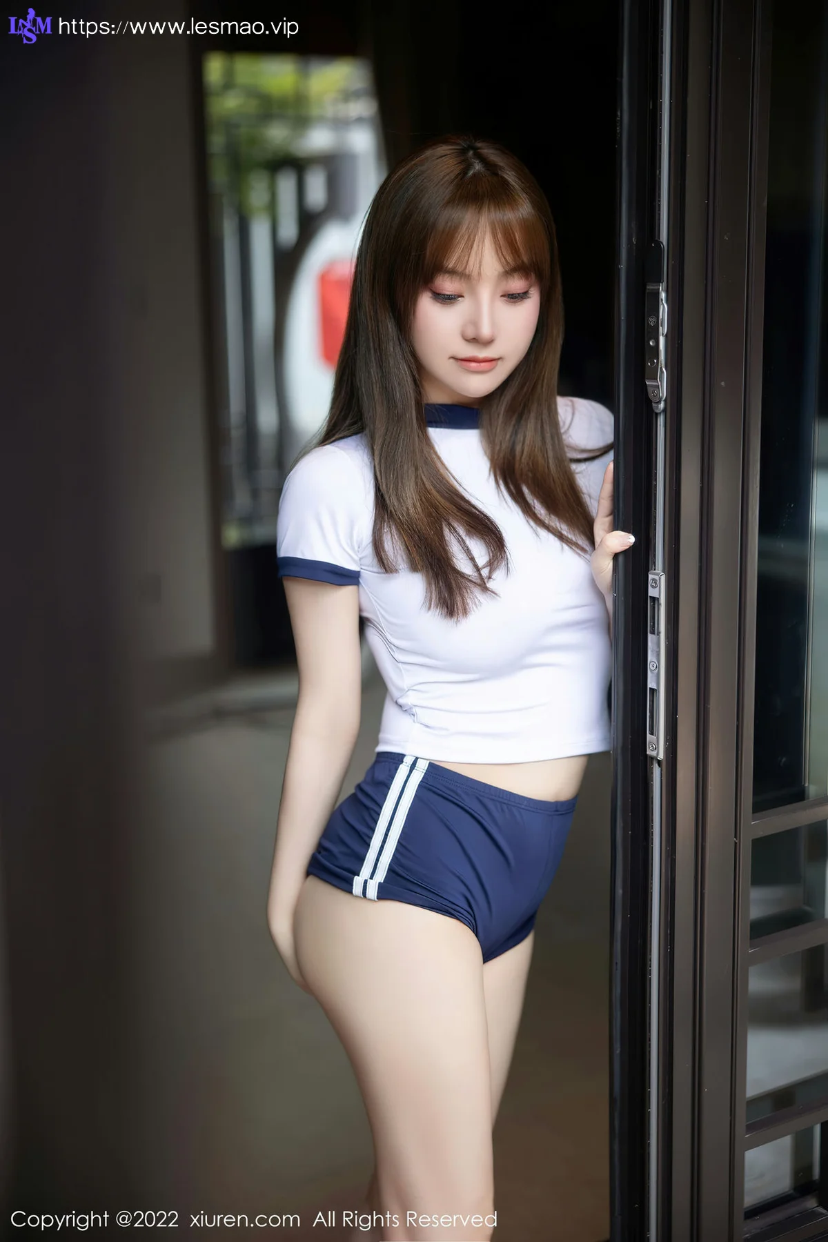 XiuRen 秀人 No.5465 少女白丝 豆瓣酱 性感写真1 - 16