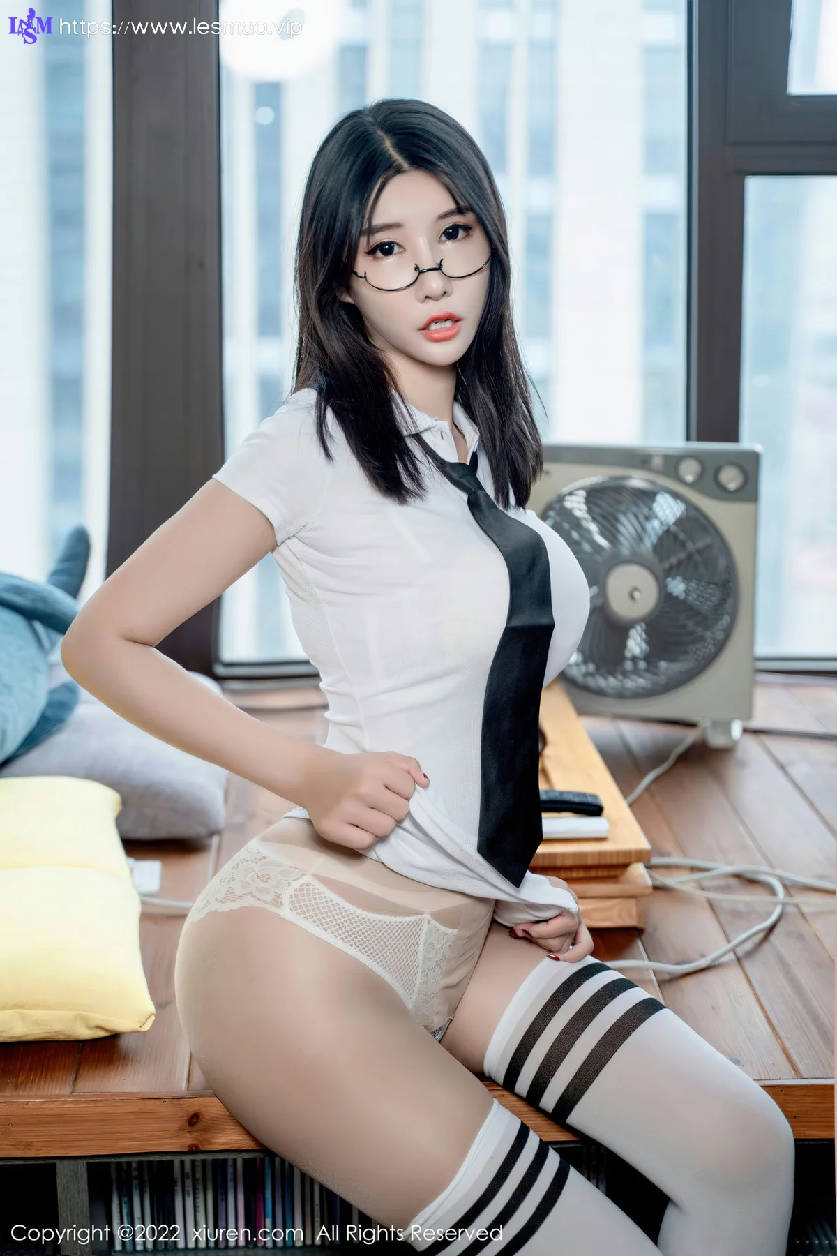 XiuRen 秀人 No.5472  E罩杯大灯 夏沫沫tifa 少女风姑娘22 - 23