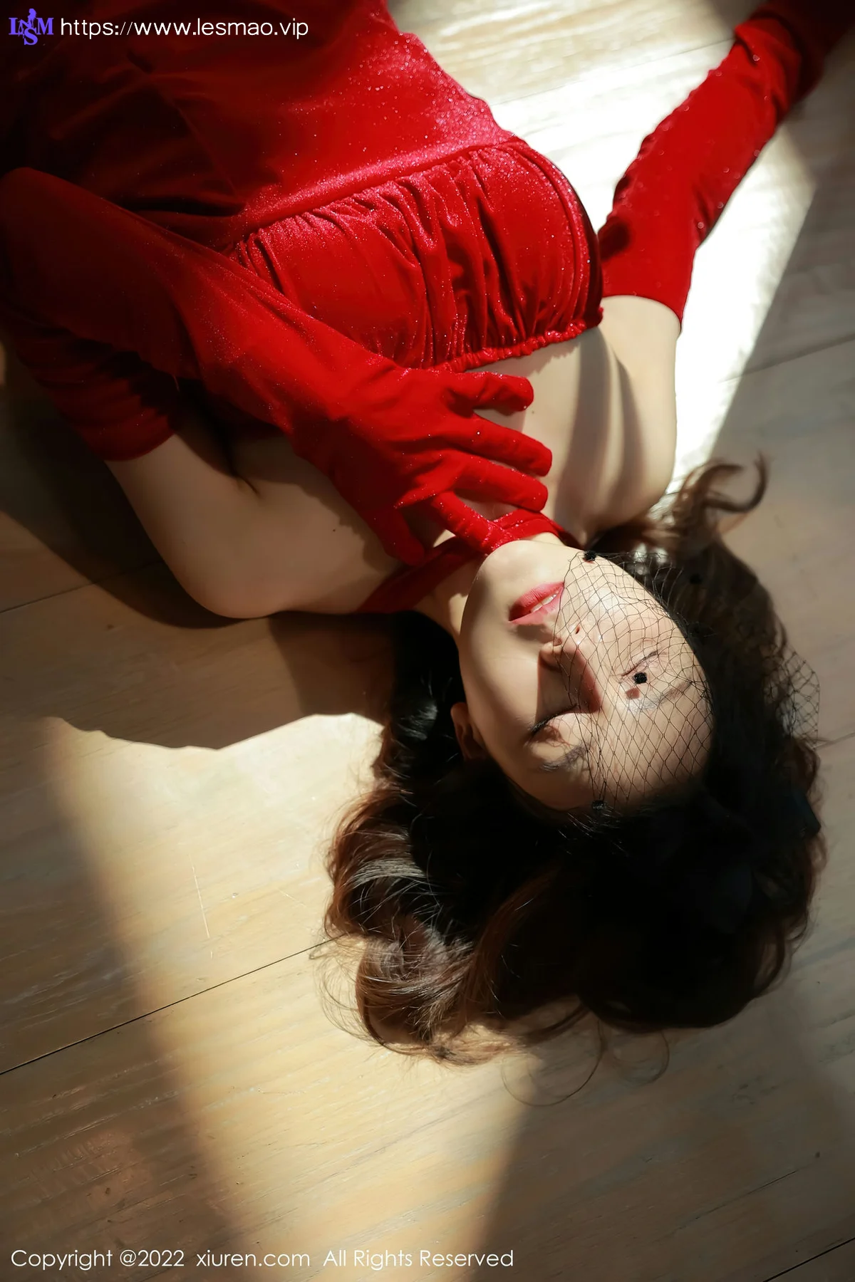 XiuRen 秀人 No.5474 香肩美腿 sugar糖酒酒 香格里拉旅拍 - 18