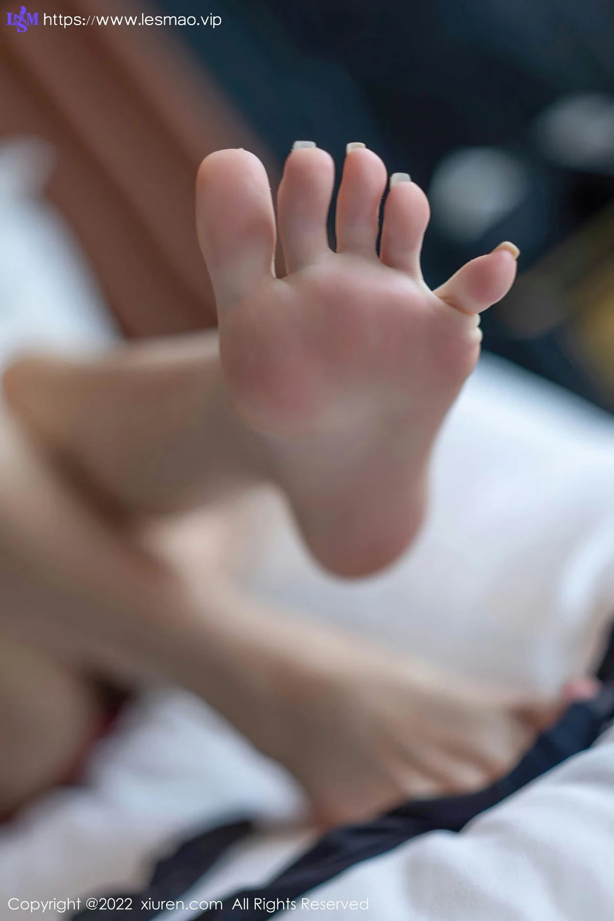 XiuRen 秀人 No.5483 连衣短裙 是小逗逗 性感写真1 - 56