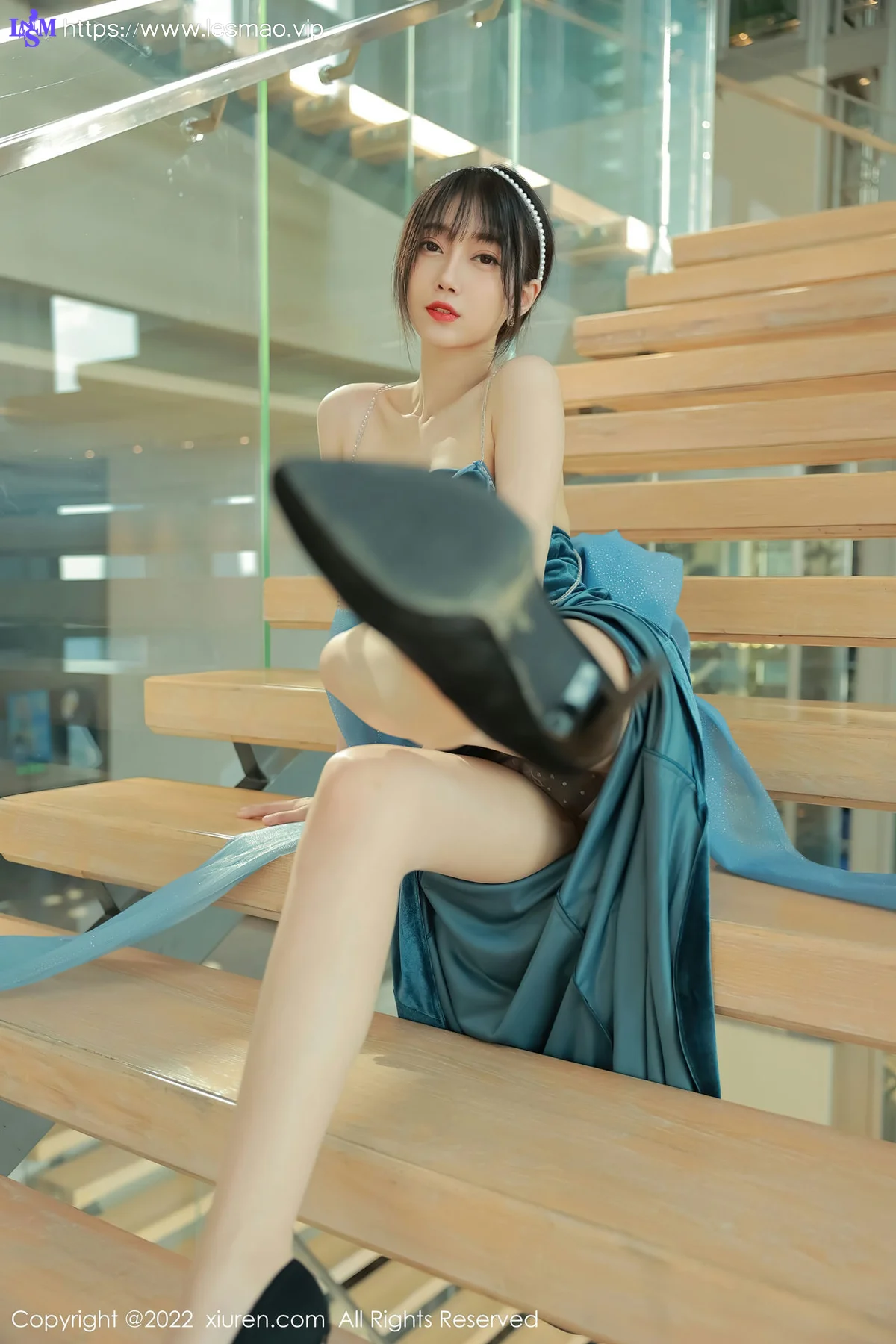 XiuRen 秀人 No.5493 吊带长礼裙 玥儿玥er 香格里拉旅拍33 - 22