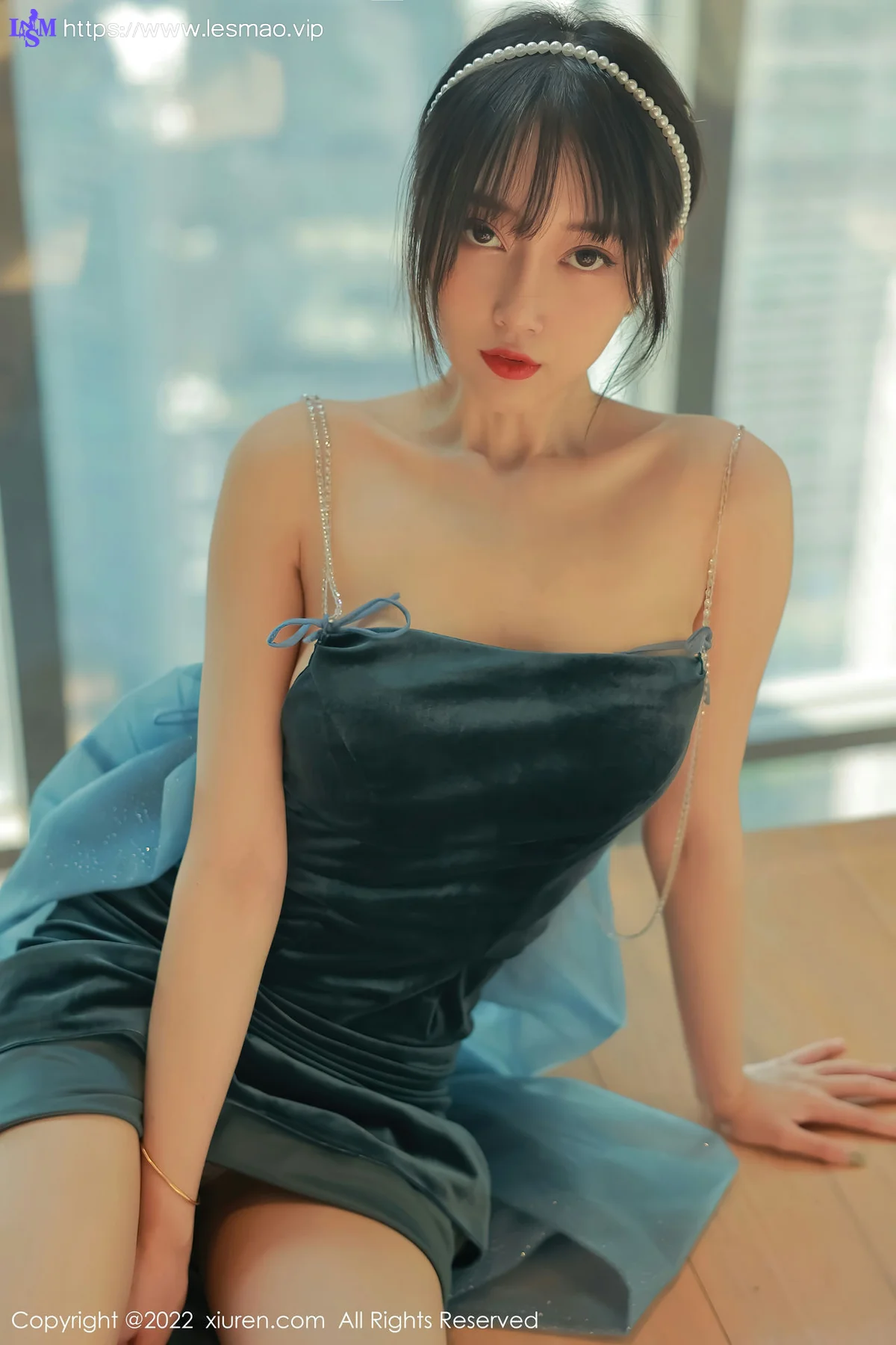 XiuRen 秀人 No.5493 吊带长礼裙 玥儿玥er 香格里拉旅拍33 - 44