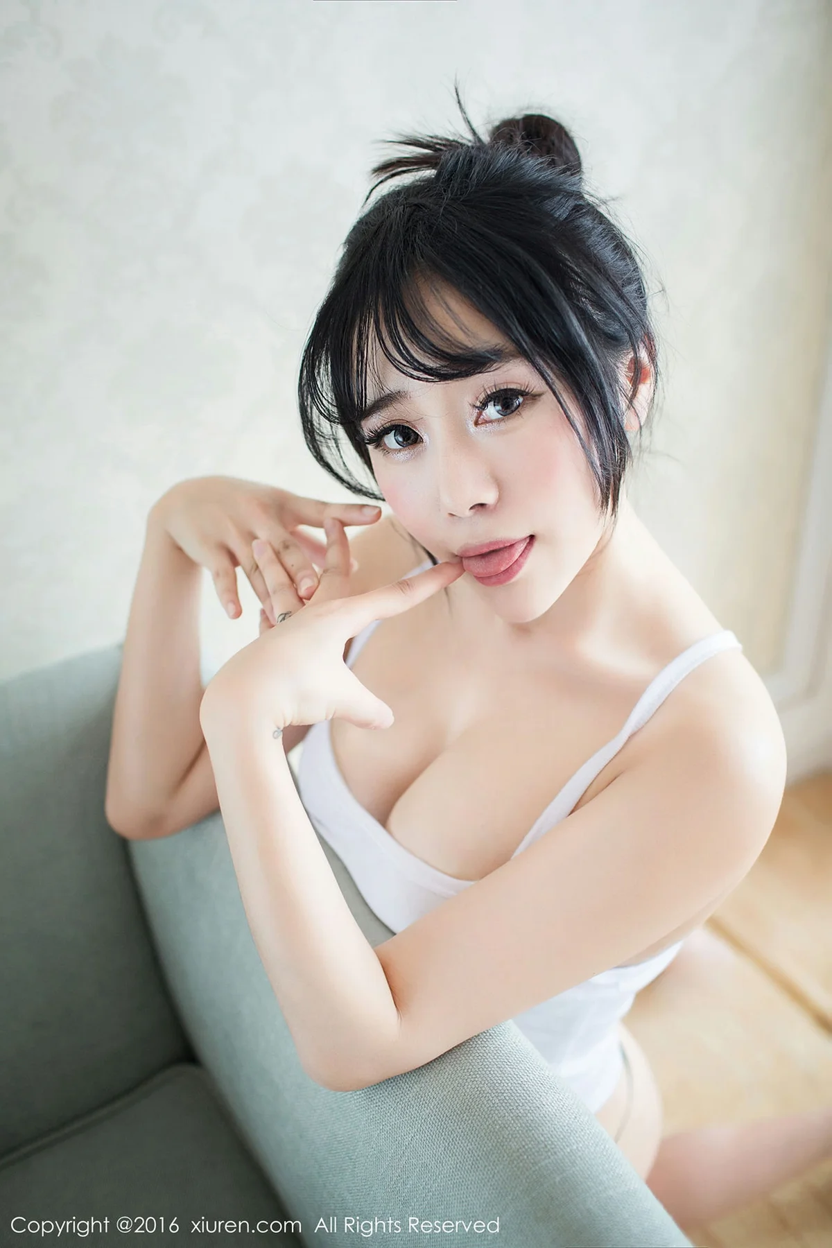 XiuRen 秀人 No.550 Modo 兜豆靓Youlina - 62