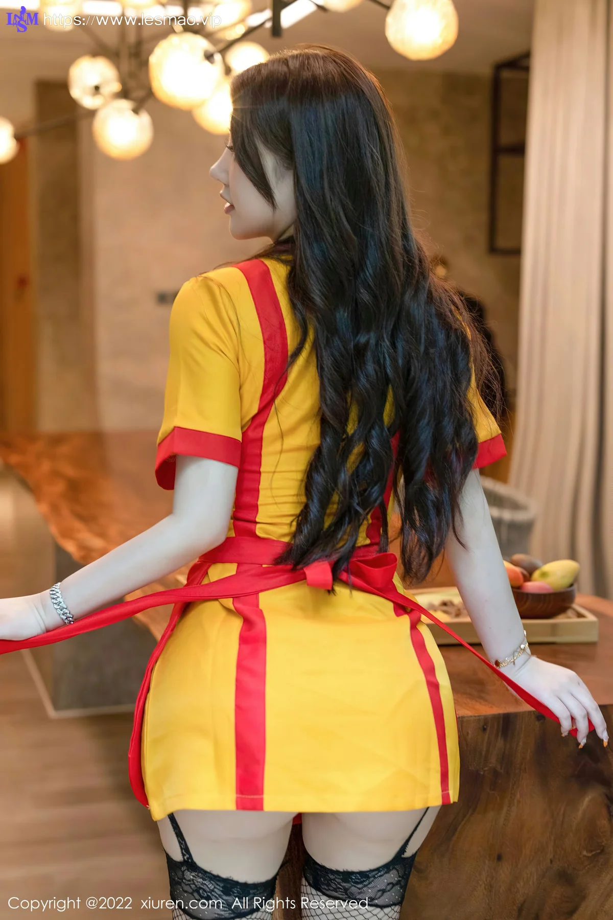 XiuRen 秀人 No.5509 服务员制服 小海臀Rena 海南万宁旅拍 - 24