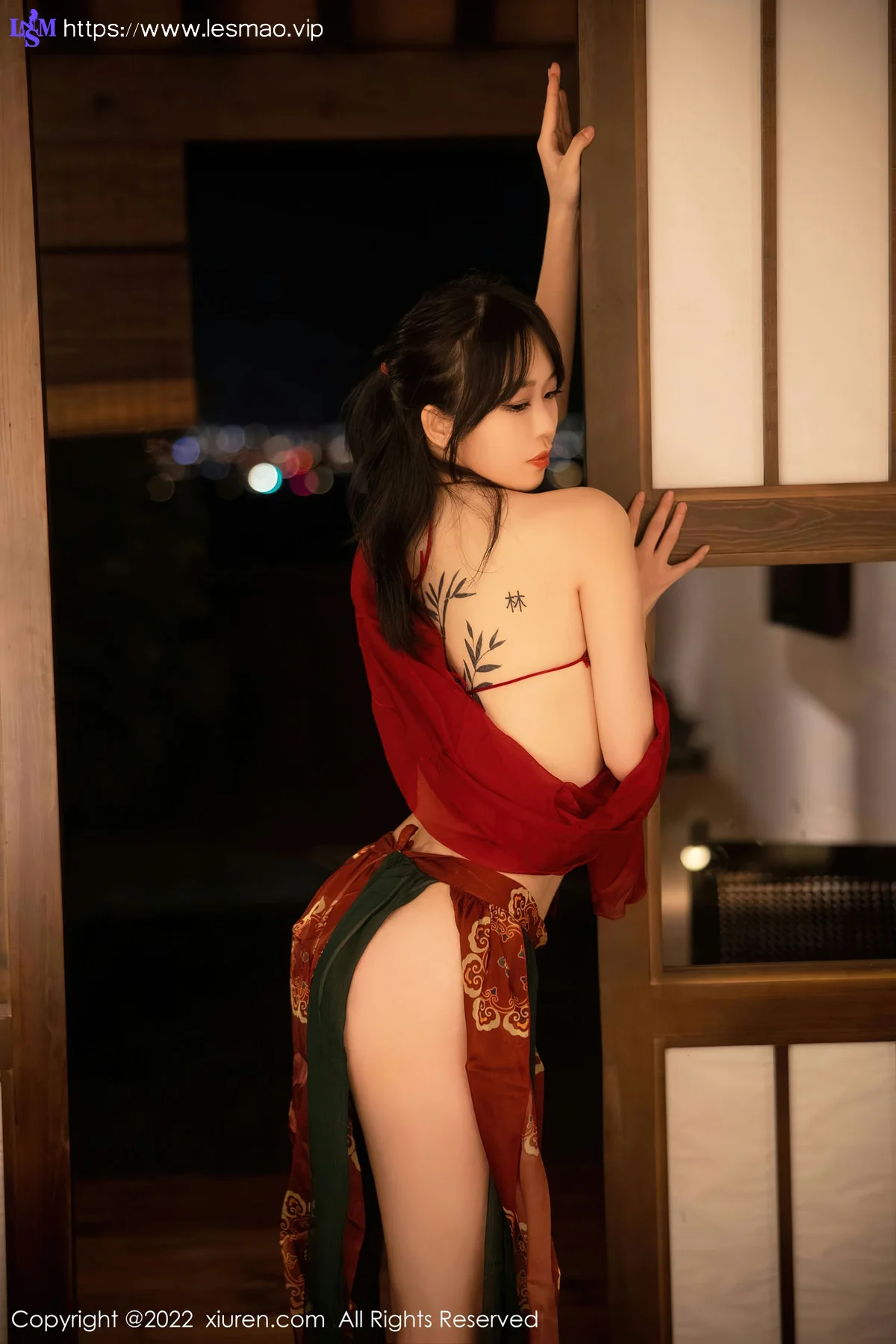XiuRen 秀人 No.5527 红色古装服饰 奶瓶. 大理旅拍 - 45