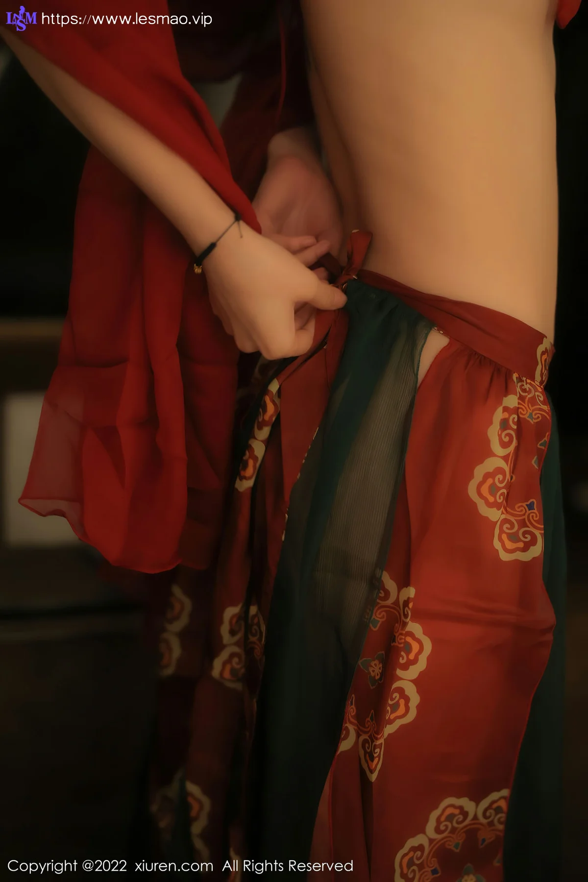XiuRen 秀人 No.5527 红色古装服饰 奶瓶. 大理旅拍 - 63