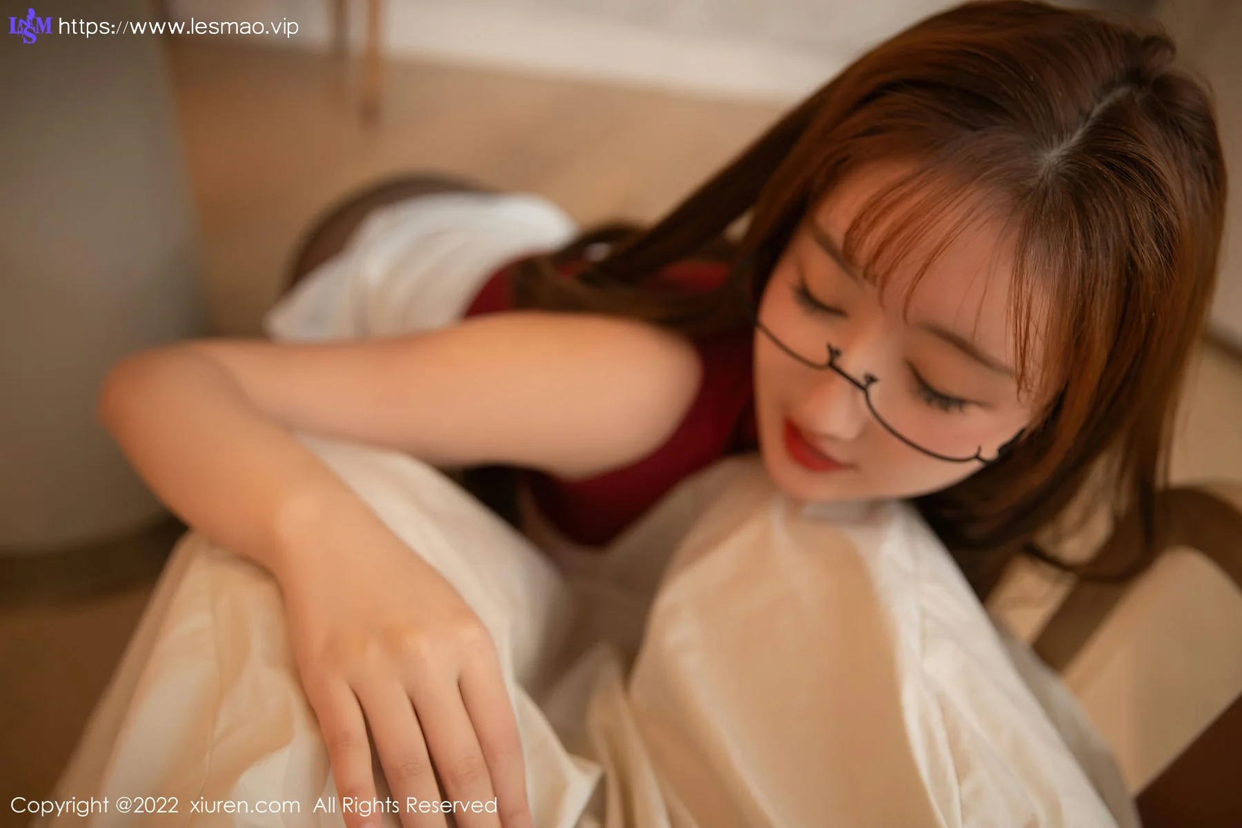 XiuRen 秀人 No.5528 江真真 玉足眼镜美女性感写真11 - 59