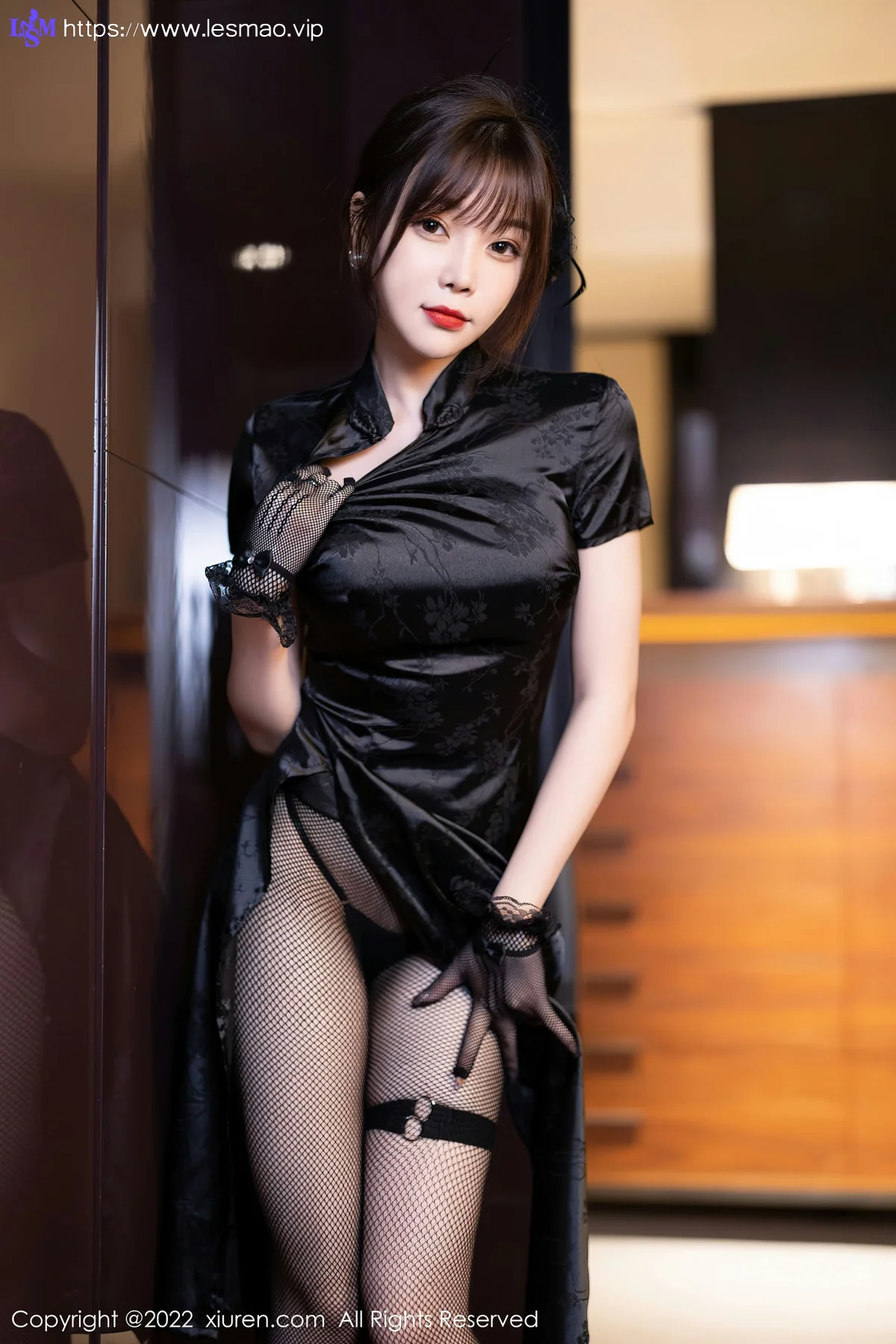 XiuRen 秀人 No.5532 徐莉芝Booty 黑色旗袍性感写真11 - 45