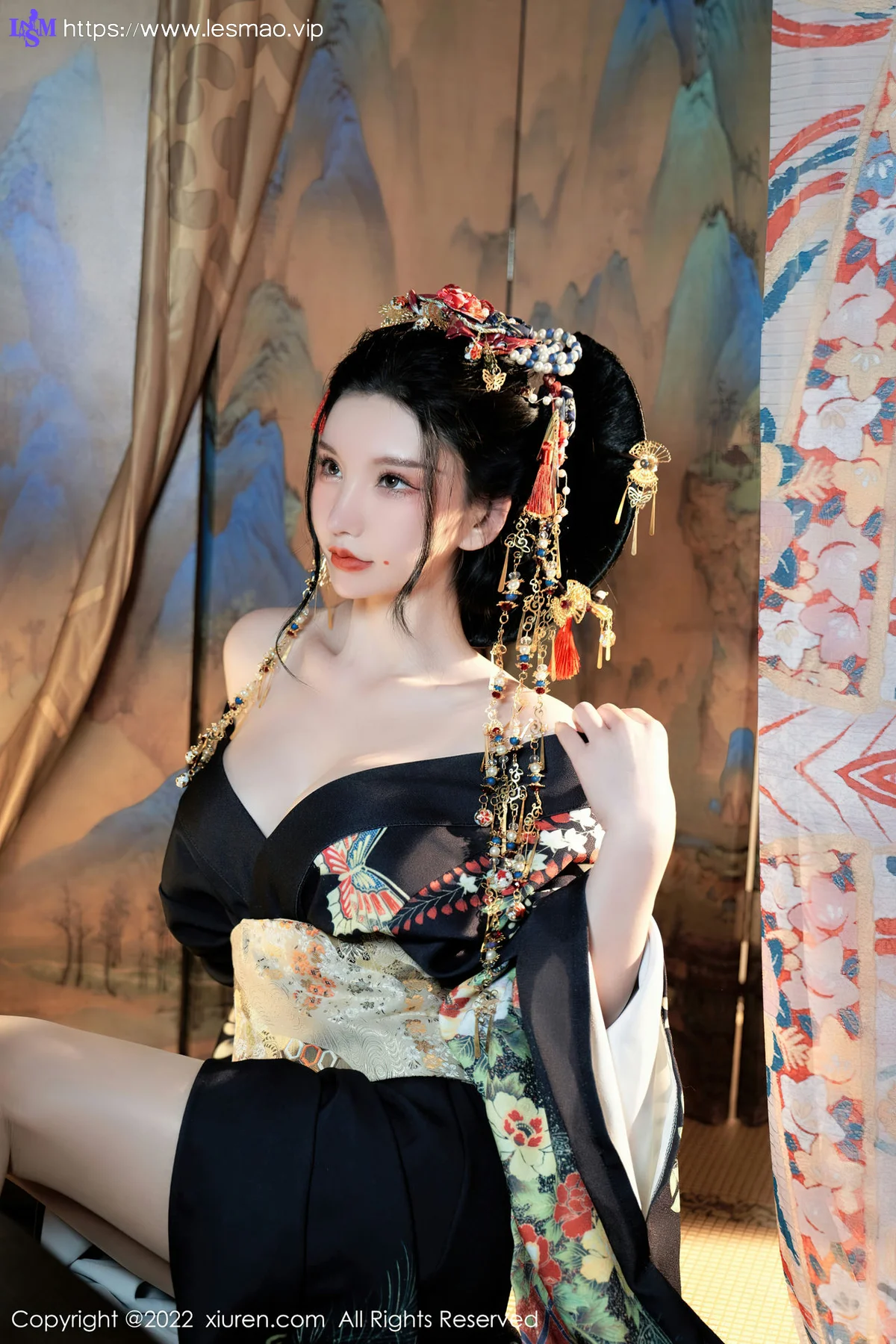 XiuRen 秀人 No.5537 主题《宽衣解带》 周于希Sally 性感写真 - 18