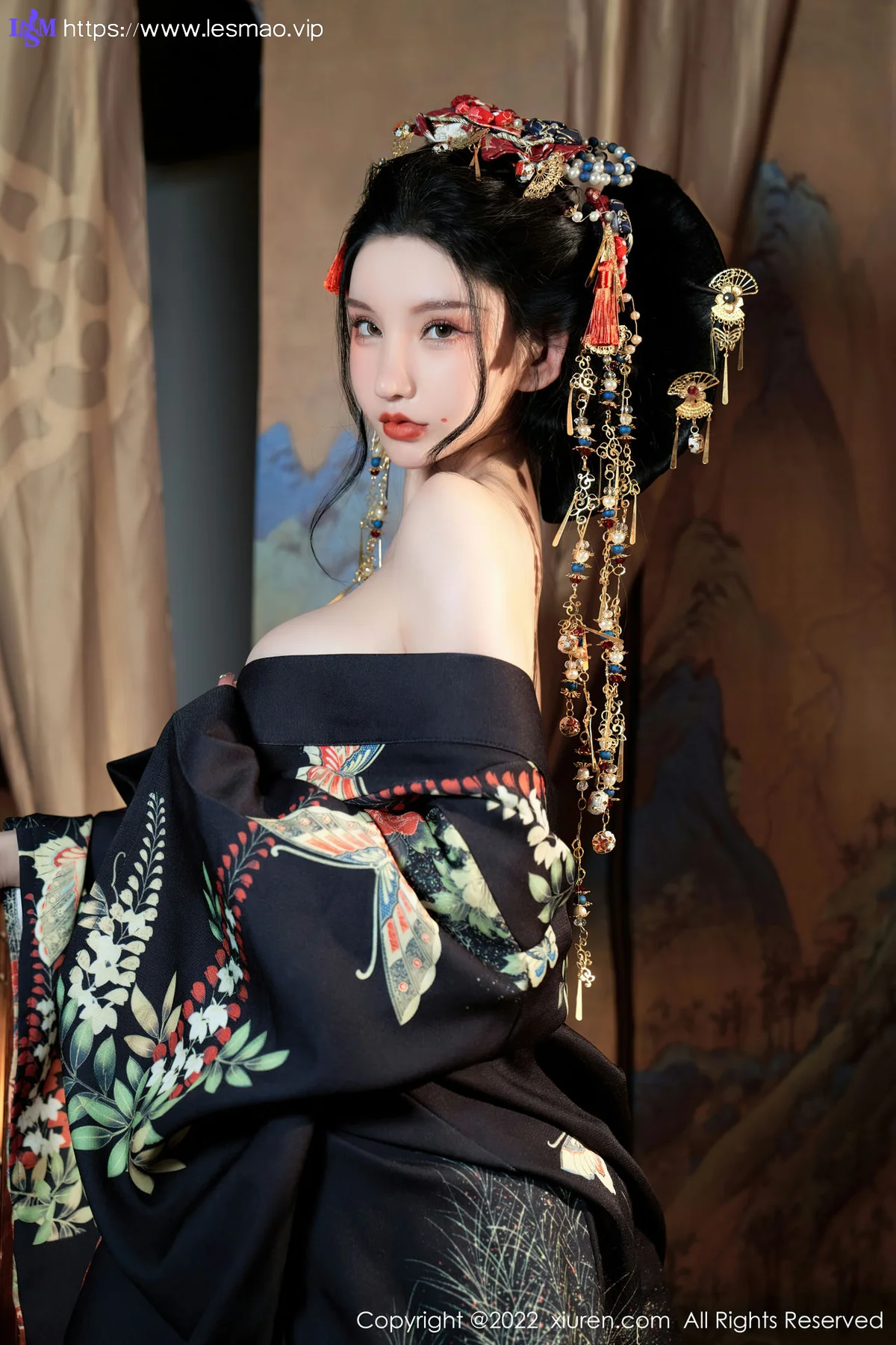 XiuRen 秀人 No.5537 主题《宽衣解带》 周于希Sally 性感写真 - 37