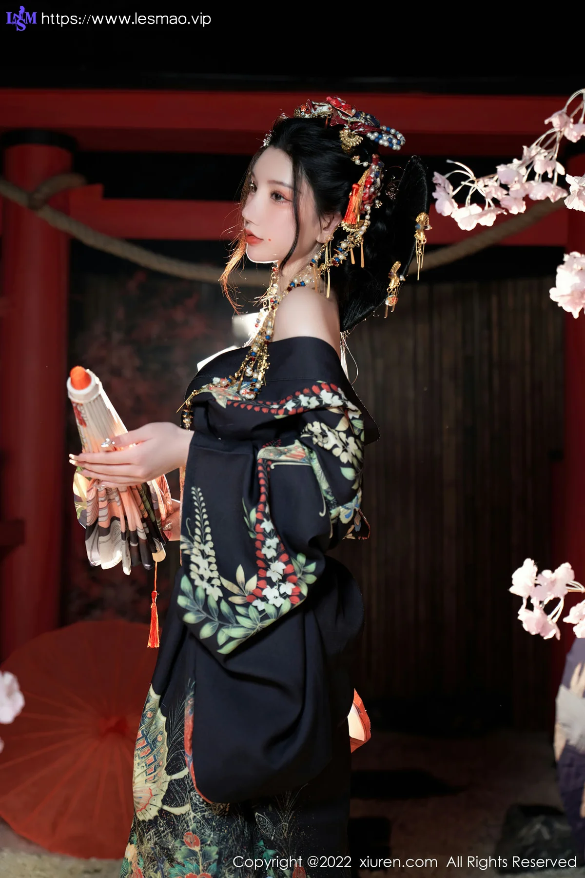 XiuRen 秀人 No.5537 主题《宽衣解带》 周于希Sally 性感写真 - 47
