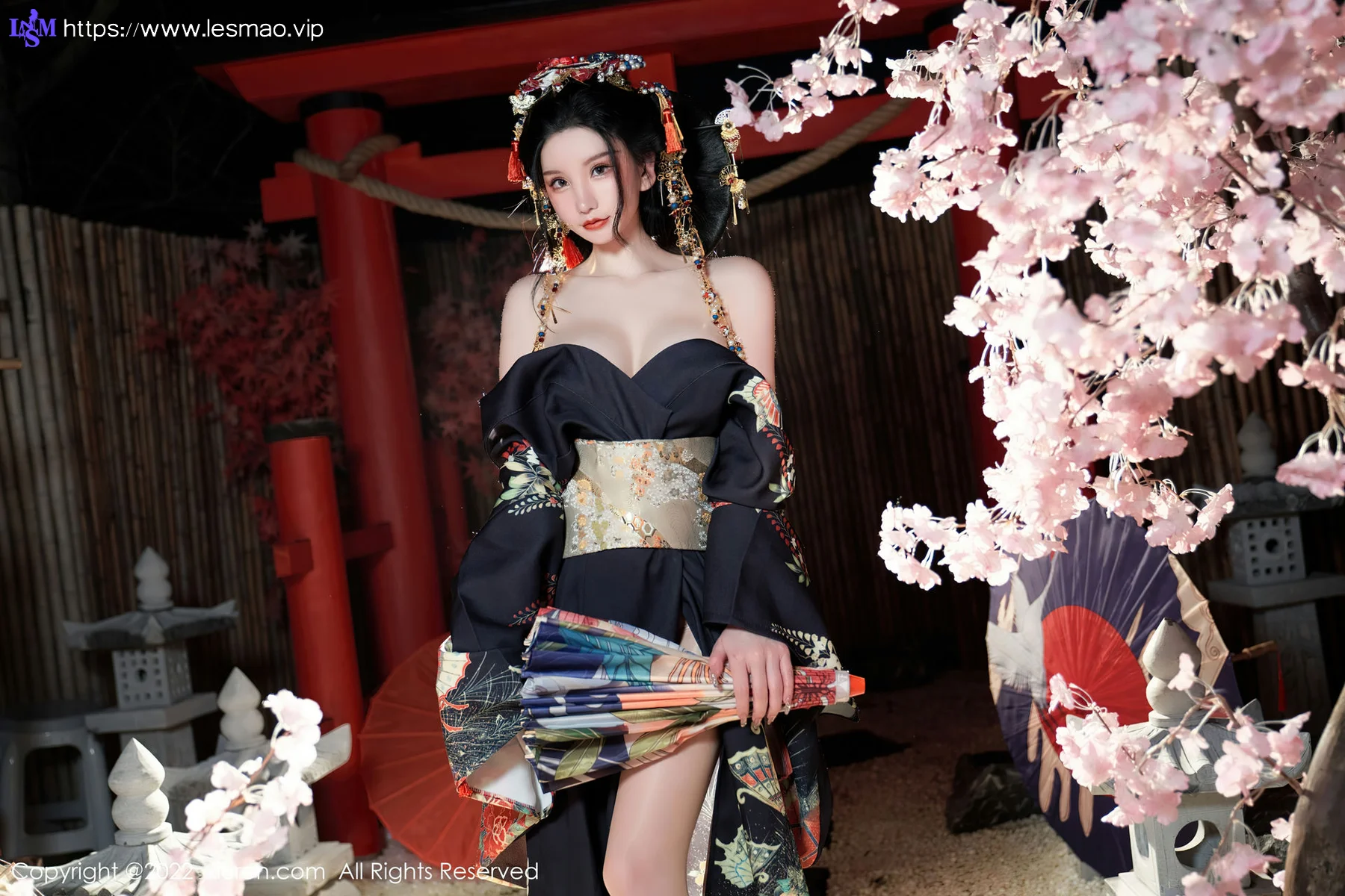 XiuRen 秀人 No.5537 主题《宽衣解带》 周于希Sally 性感写真 - 52
