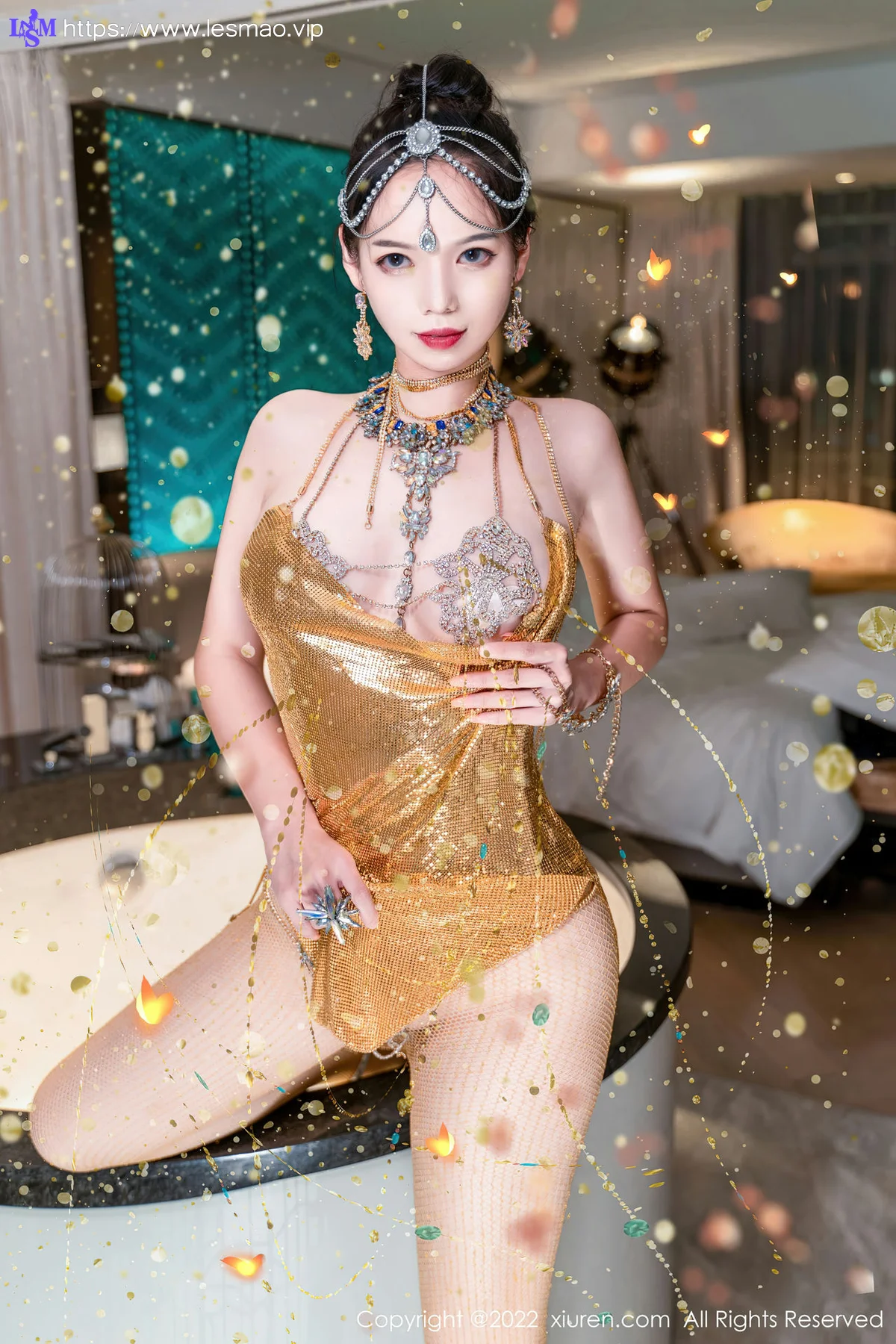 XiuRen 秀人 No.5559 会跳舞的小姐姐 大美妞儿 性感写真3 - 17