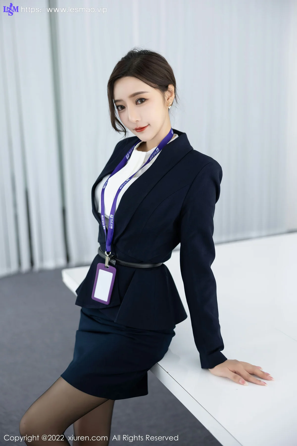 XiuRen 秀人 No.5563 王馨瑶yanniOL职业装 性感写真1 - 22
