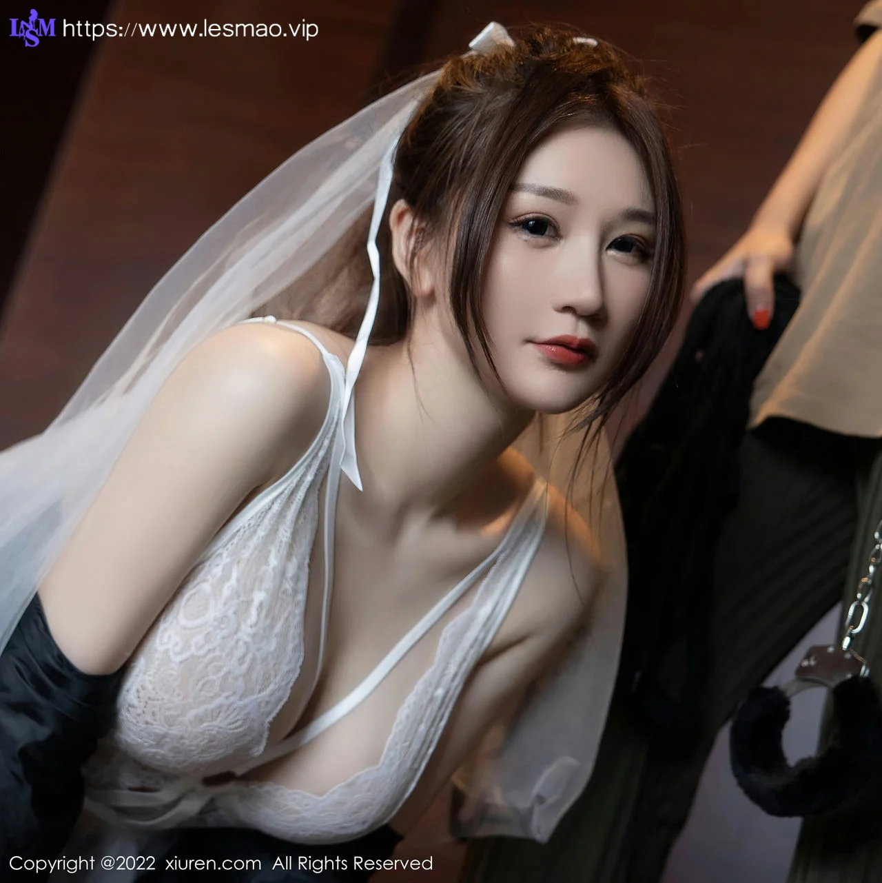 XiuRen 秀人 No.5565 顾乔楠Cora轻透薄纱公主裙性感写真2 - 16