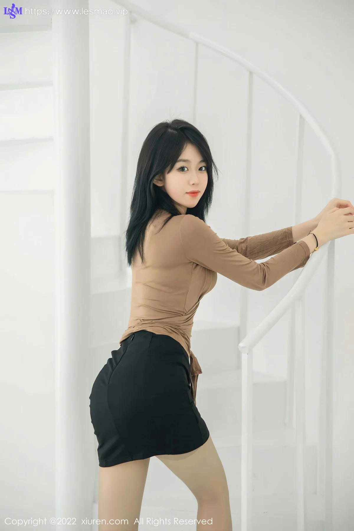 XiuRen 秀人 No.5587 奶瓶 捆绑美女翘臀 - 35