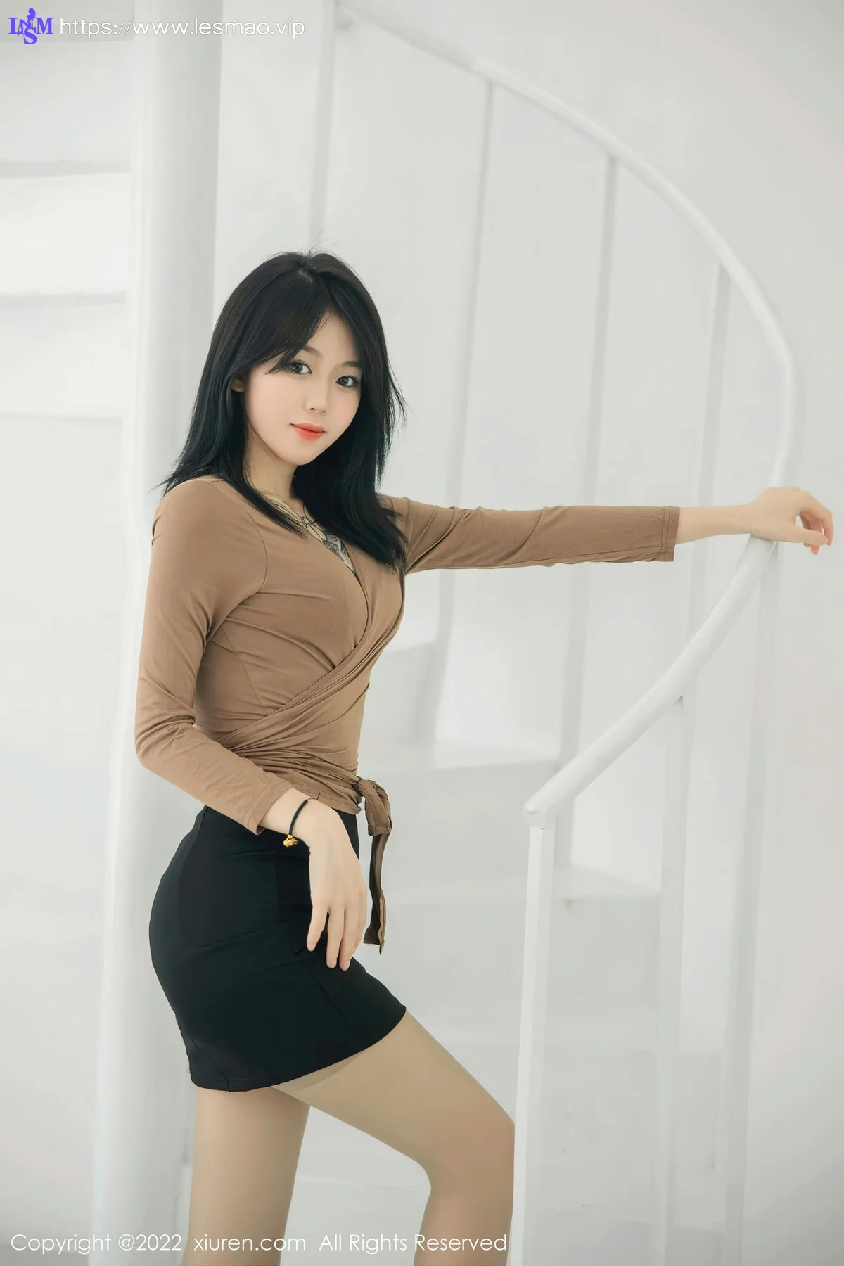 XiuRen 秀人 No.5587 奶瓶 捆绑美女翘臀 - 36