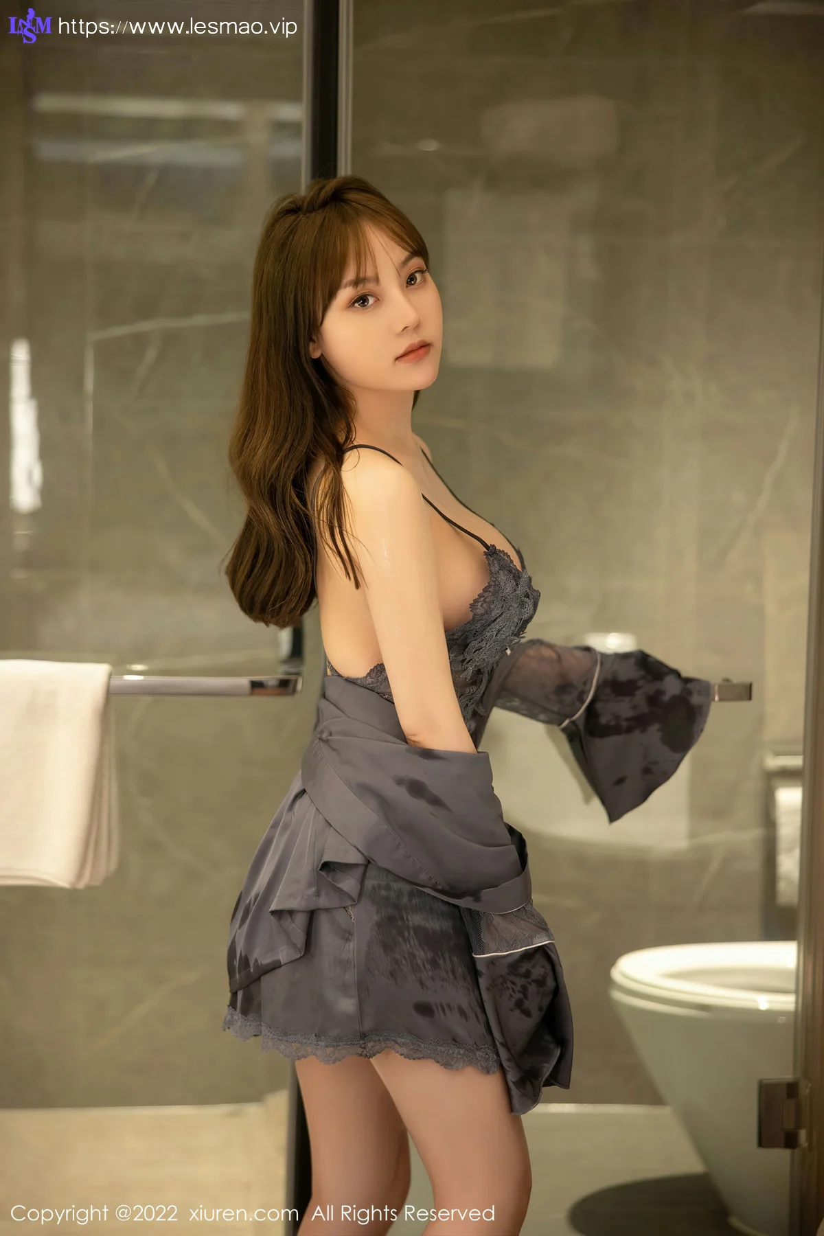 XiuRen 秀人 No.5596 豆瓣酱 轻透睡裙浴室性感写真1 - 39