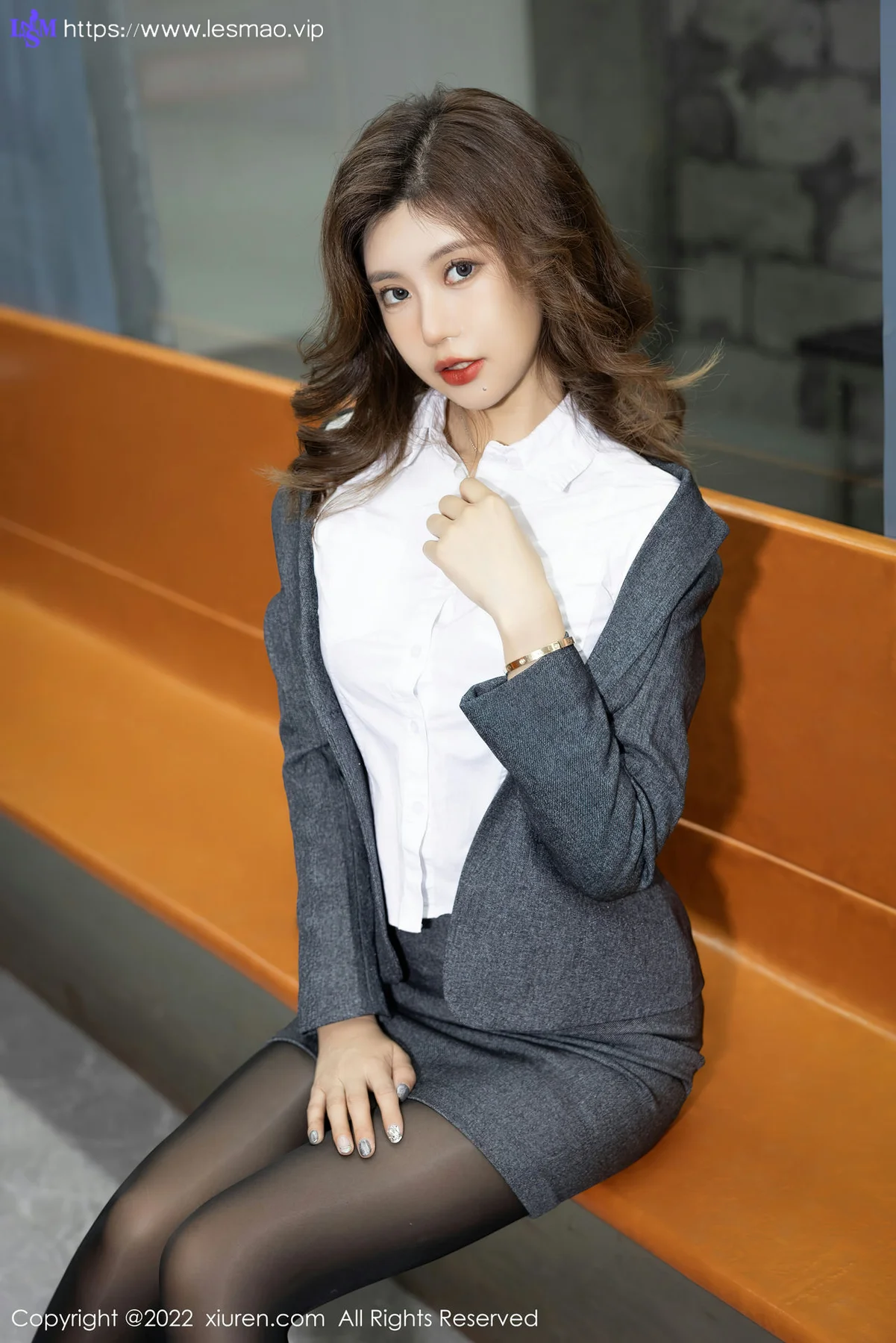 XiuRen 秀人 No.5600 绮里嘉ula 灰色职业装性感写真11 - 20