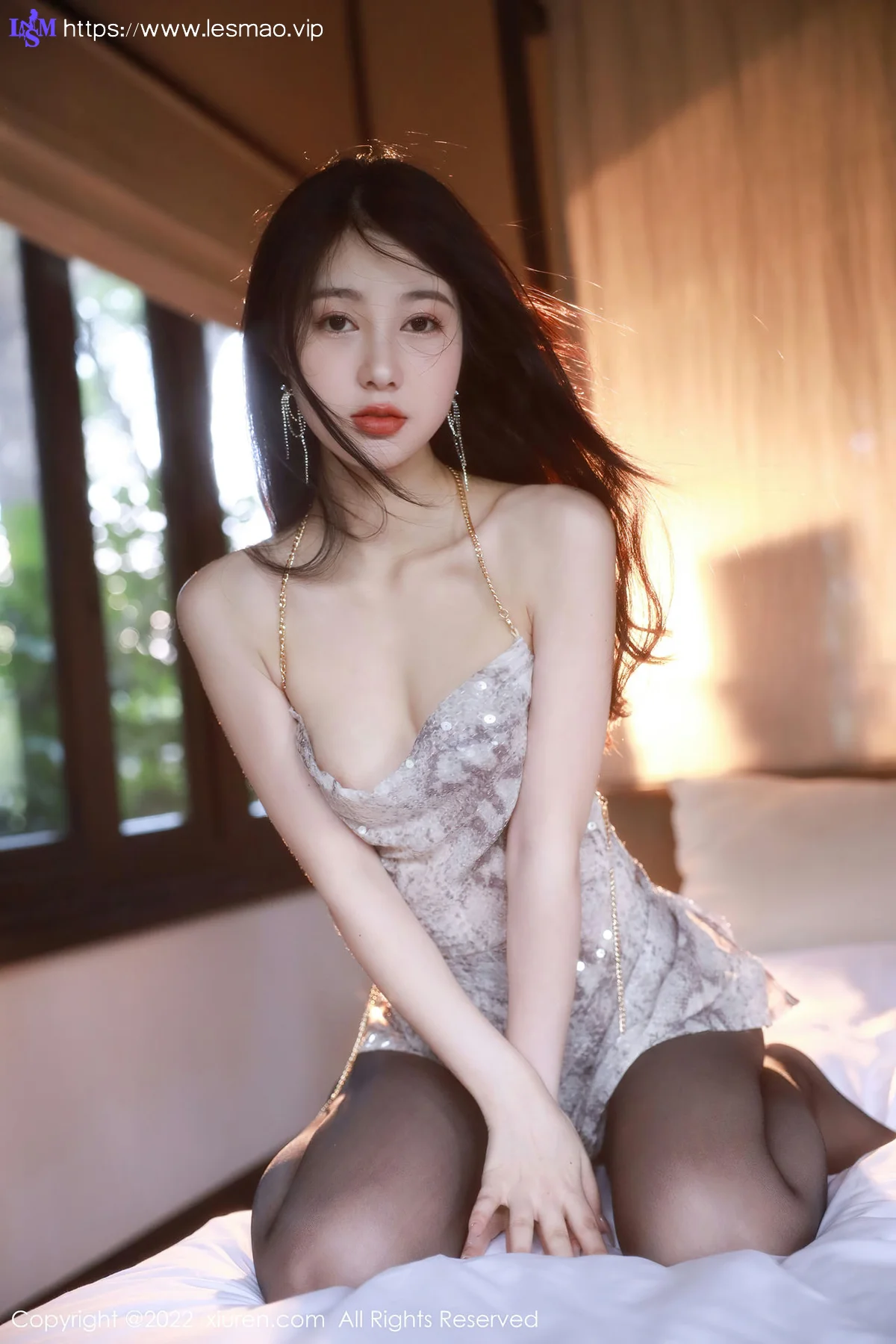 XiuRen 秀人 No.5632 谢晚晚 闪亮吊带裙性感写真1 - 15