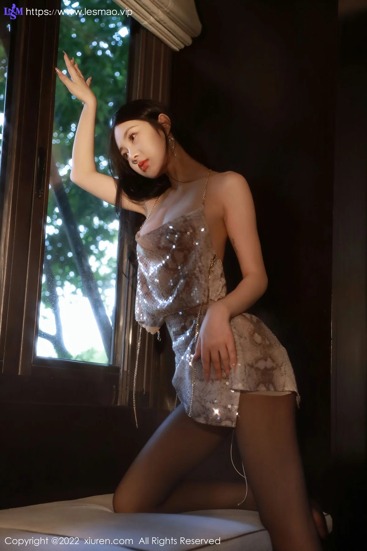 XiuRen 秀人 No.5632 谢晚晚 闪亮吊带裙性感写真1 - 31