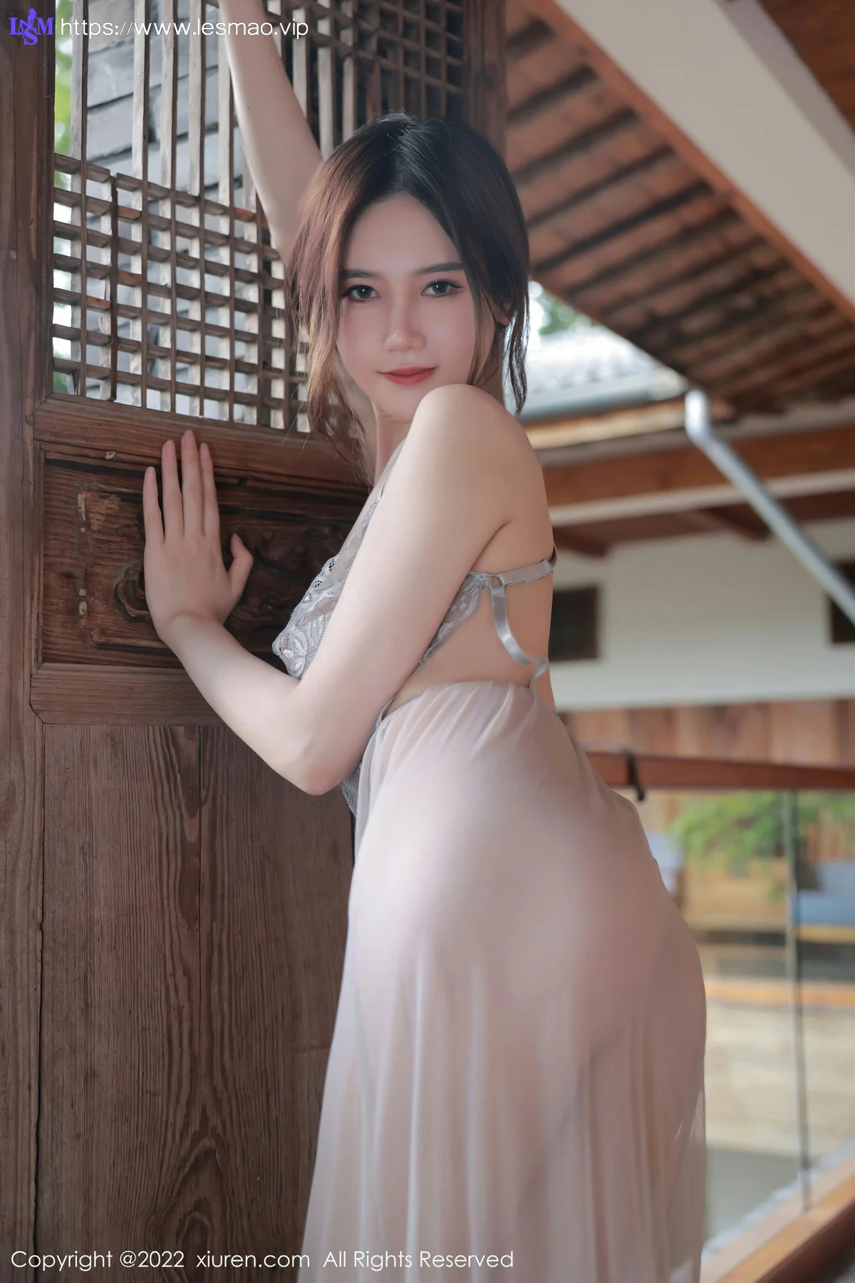 XiuRen 秀人 No.5660 古月小同学 浅色薄纱吊带长裙性感写真3 - 16