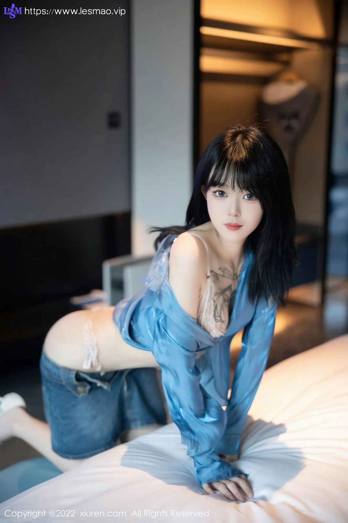 XiuRen 秀人 No.5662 奶瓶. 牛仔短裙性感写真3 - 43
