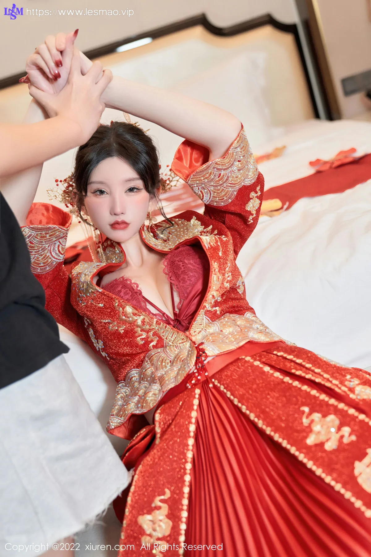 XiuRen 秀人 No.5675 周于希Sally 10w心愿之作成都-珠海心愿旅拍 - 35