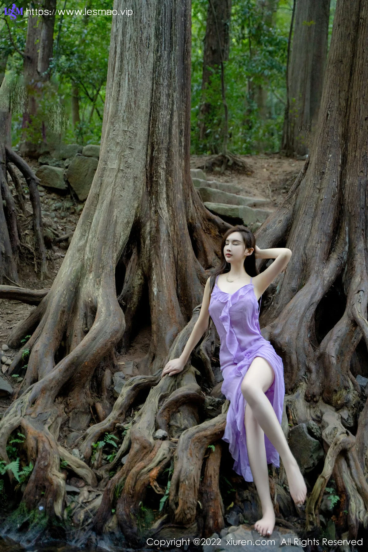 XiuRen 秀人 No.5690 婠婠么 吊带长裙户外拍摄性感写真 - 54