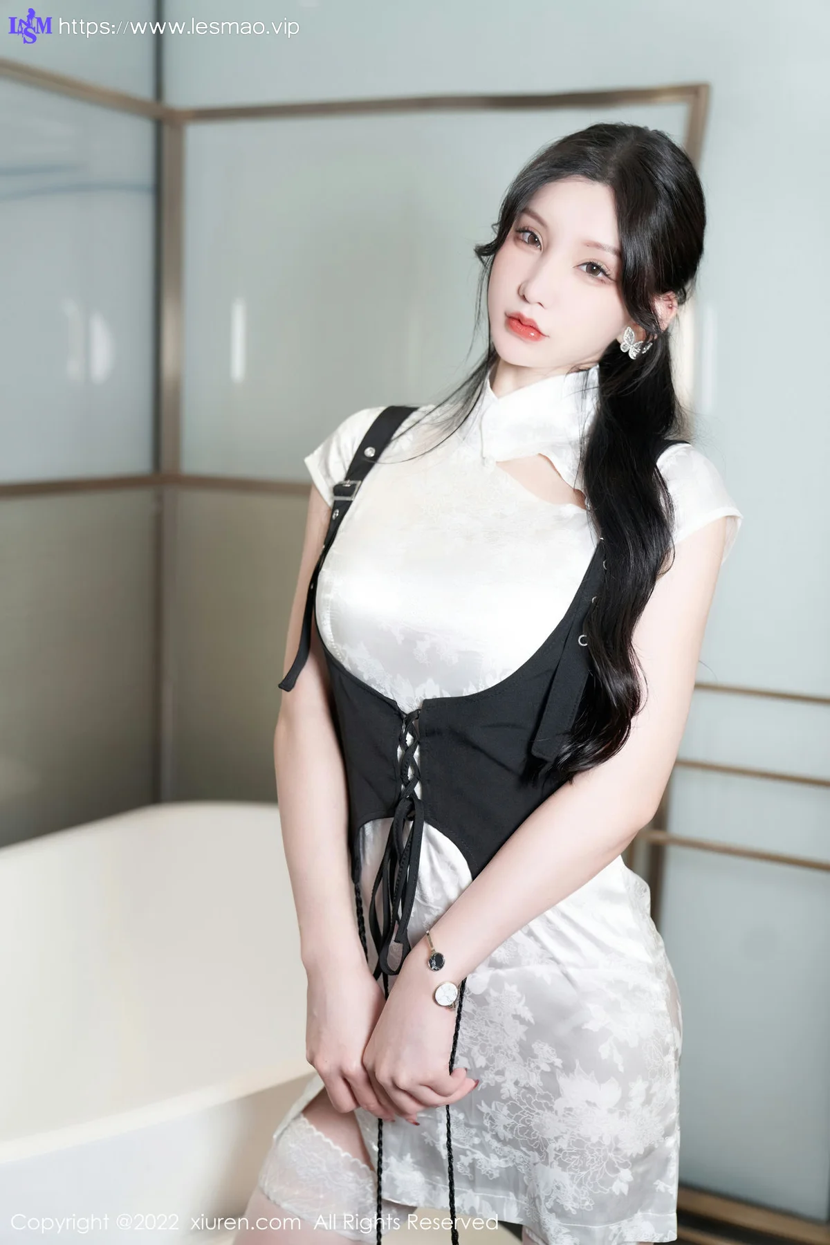 XiuRen 秀人 No.5701 周于希Sally 诱人白色丝袜成都-珠海心愿旅拍 - 12