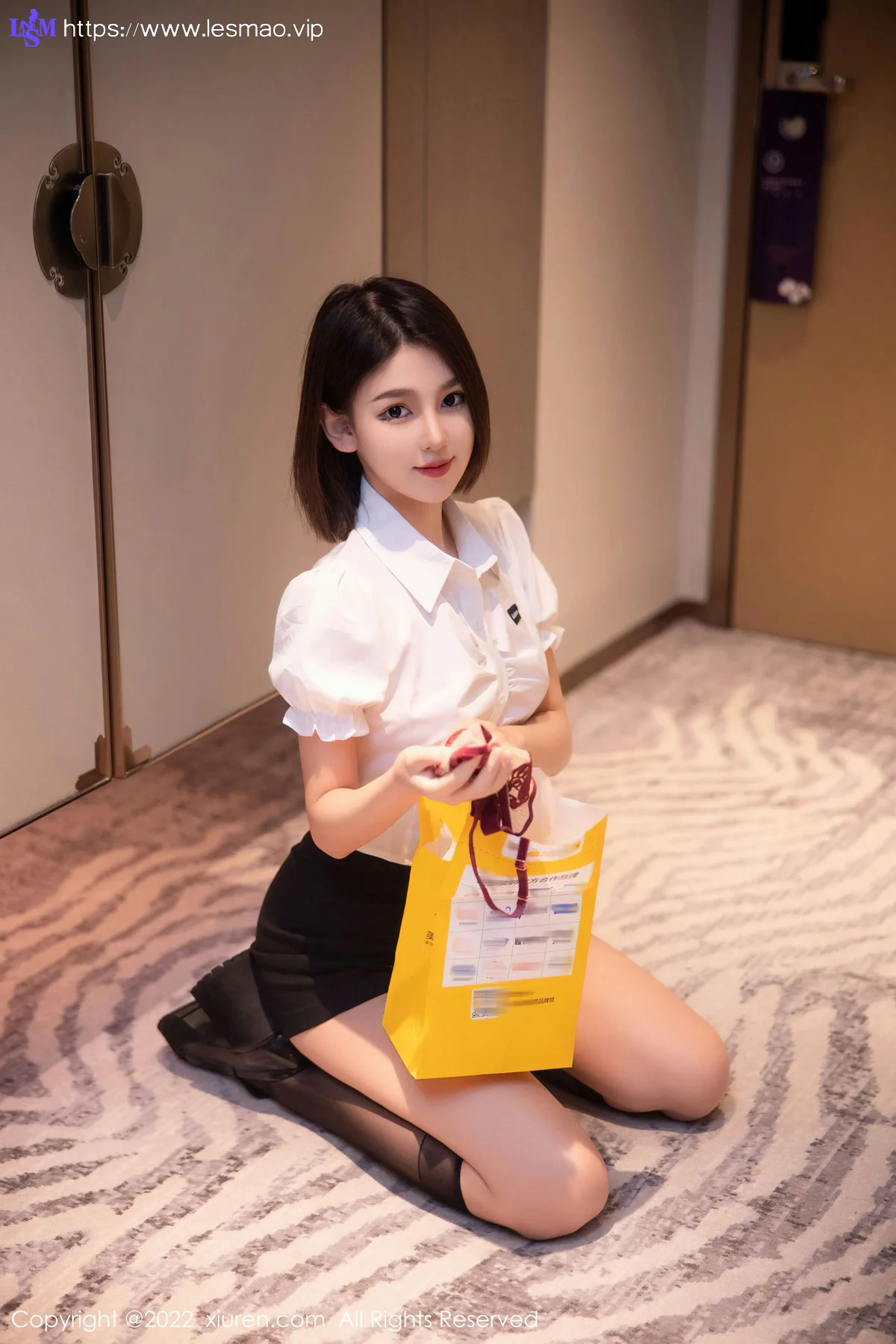 XiuRen 秀人 No.5702 美羊羊 清纯甜美首套写真33 - 22