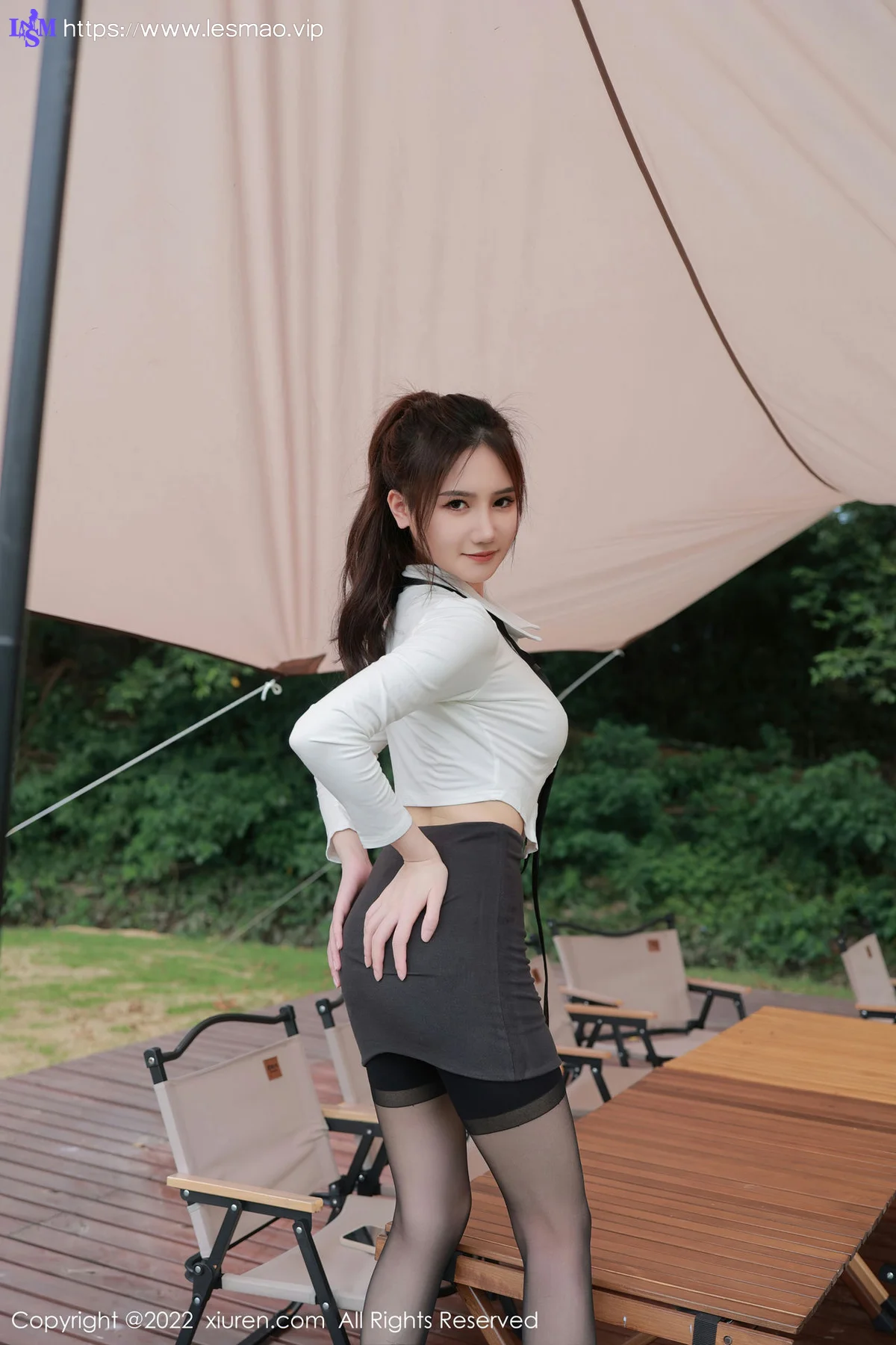 XiuRen 秀人 No.5703 古月小同学 深灰色短裙性感写真 - 9