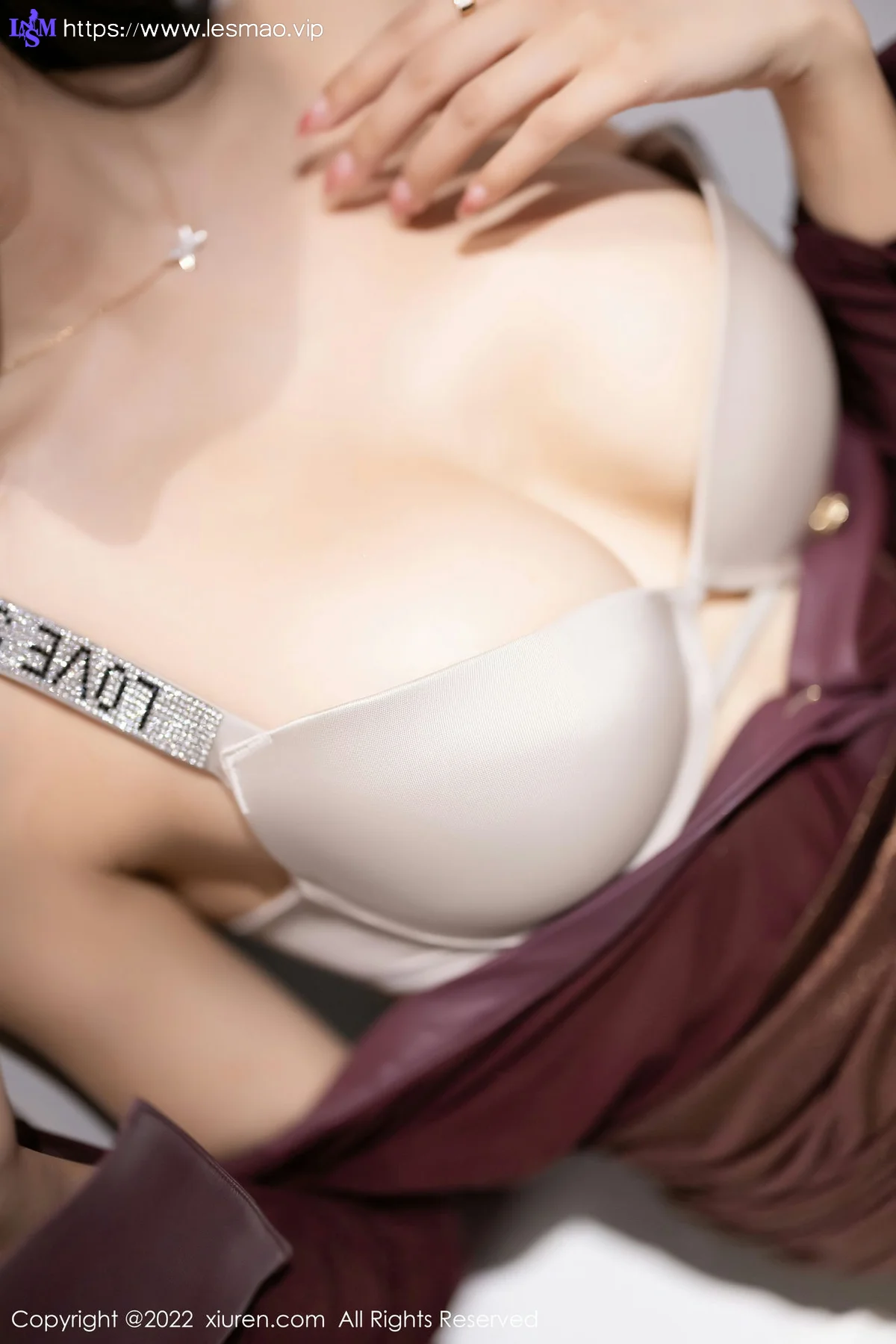 XiuRen 秀人 No.5707 王馨瑶yanni 性感御姐性感写真1 - 44