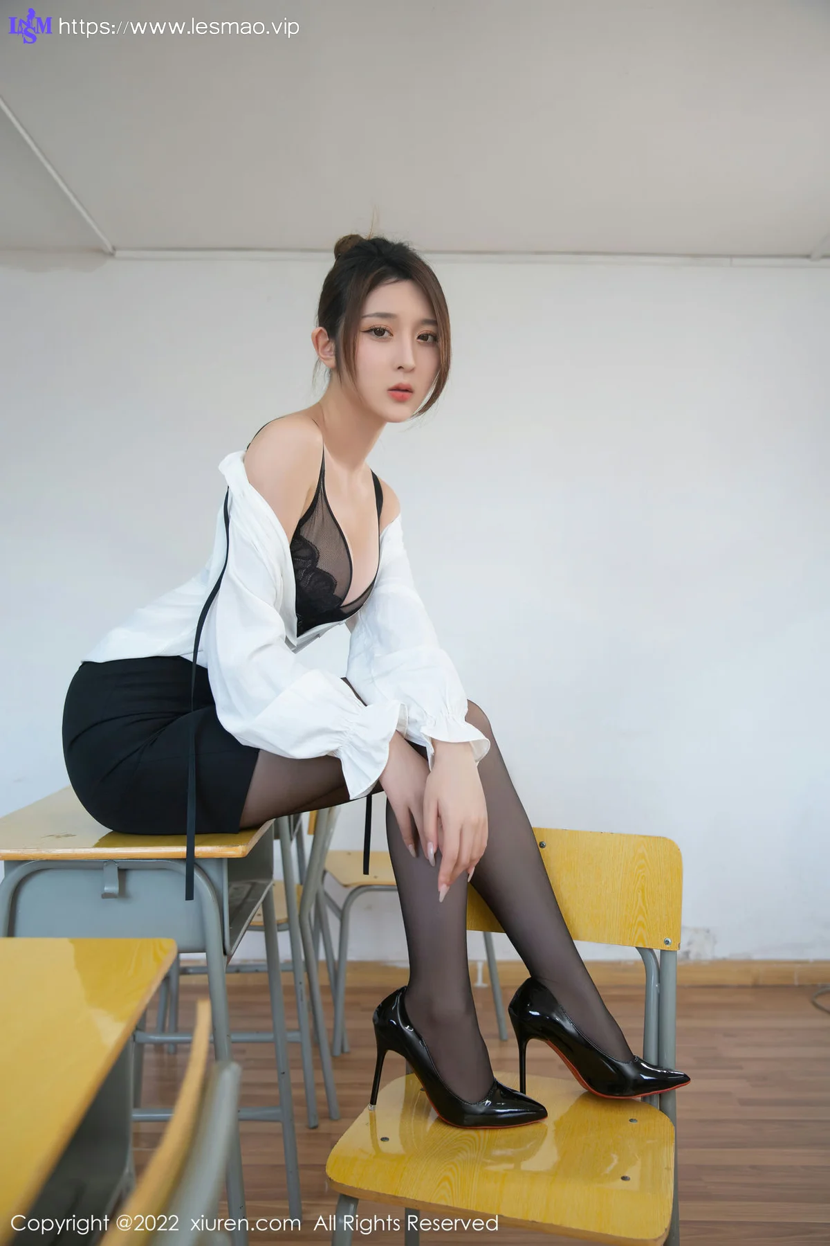 XiuRen 秀人 No.5709 夏甜甜 蕾丝内衣第二套写真22 - 16