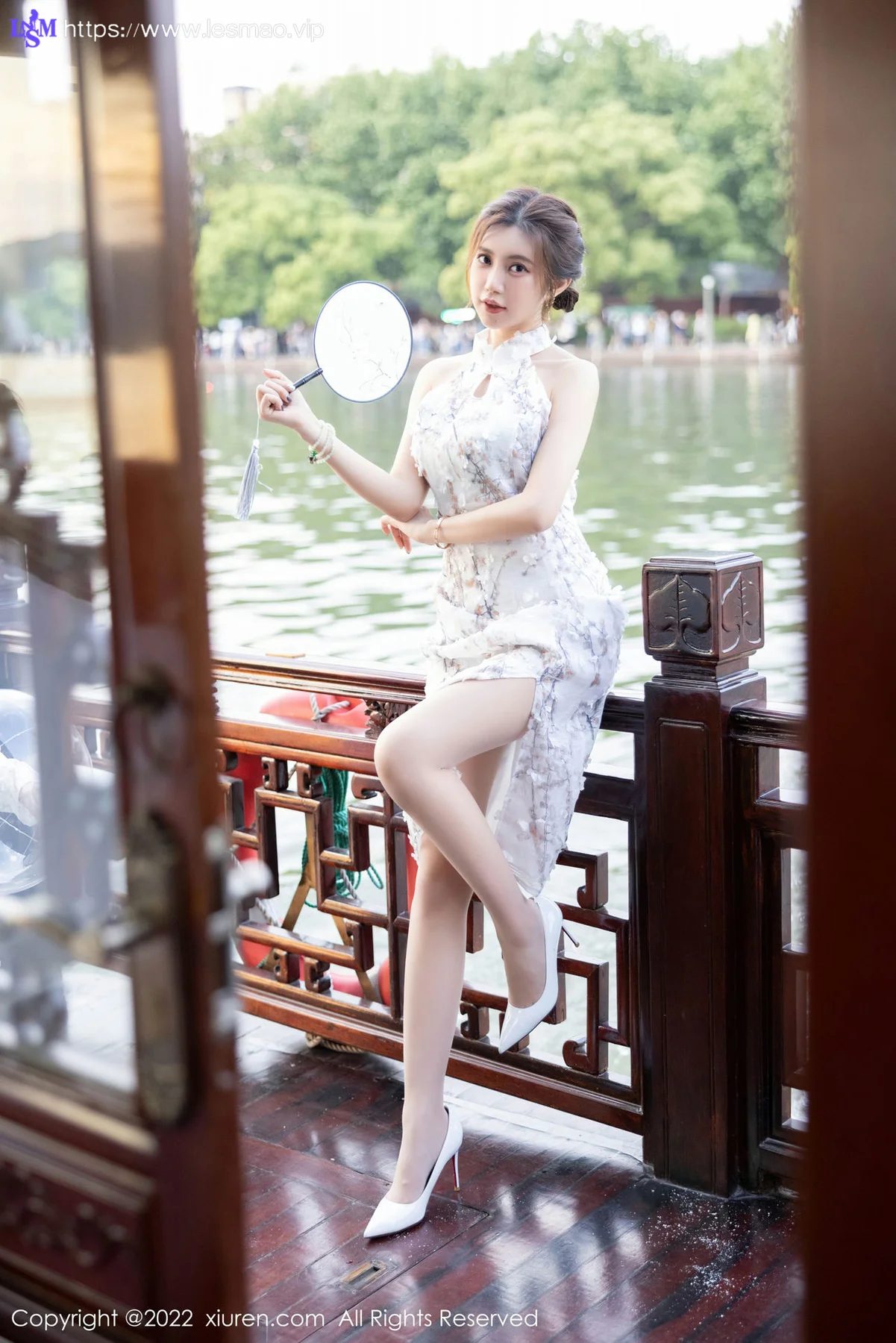 XiuRen 秀人 No.5713 绮里嘉ula 图案旗袍心愿旅拍 - 97
