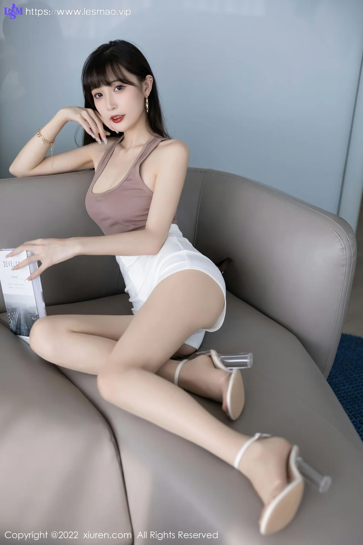 XiuRen 秀人 No.5724 林星阑 高开叉服饰性感写真11 - 20