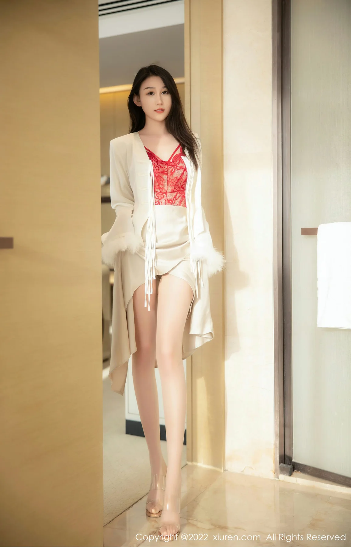XiuRen 秀人 No.5734 薇薇酱 红色蕾丝内衣第二套写真 - 28