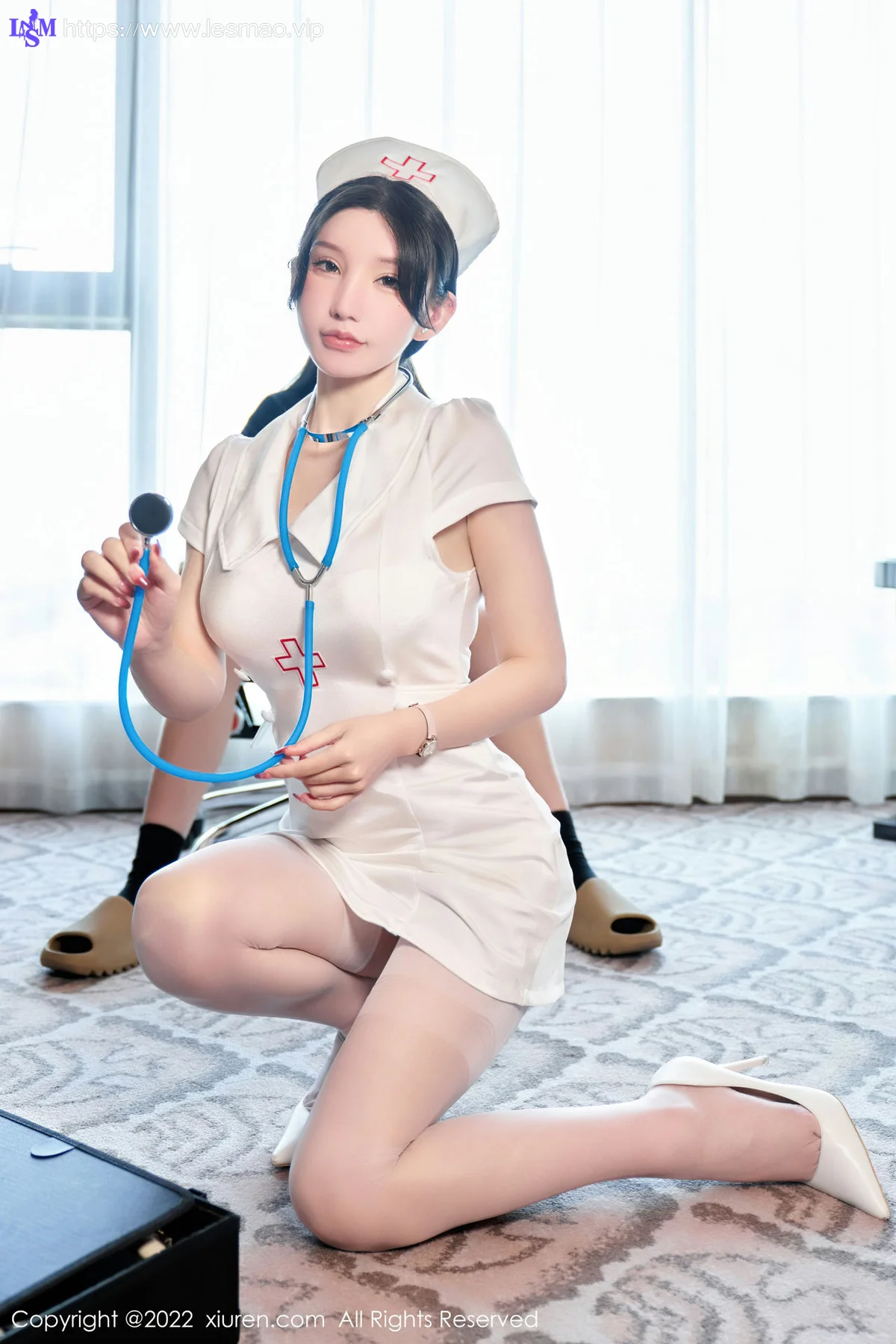 XiuRen 秀人 No.5746  周于希Sally 角色扮演贴身护士成都珠海心愿旅拍 - 16