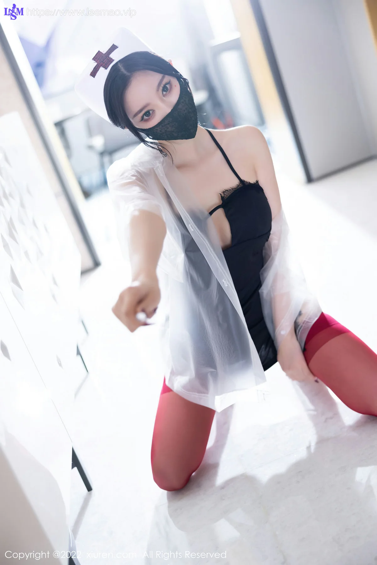 XiuRen 秀人 No.5751 杨晨晨万圣节主题拍摄私房写真 - 11