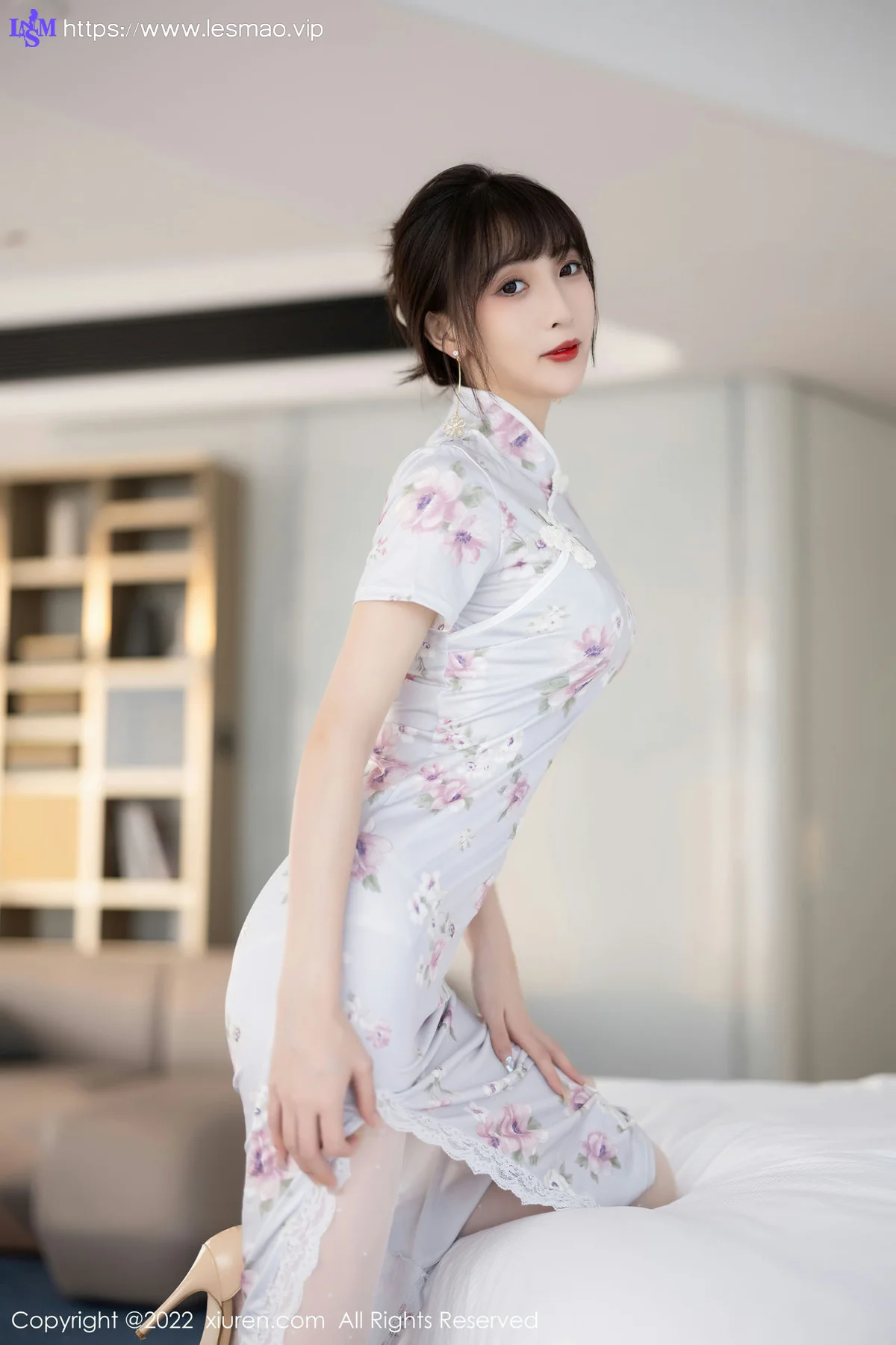 XiuRen 秀人 No.5757 林星阑 花纹图案旗袍性感写真 - 28