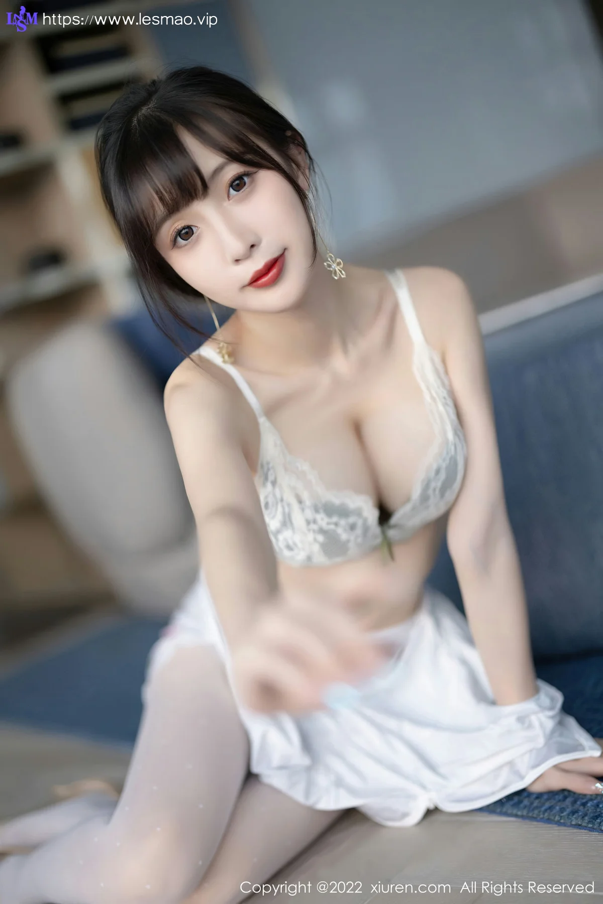 XiuRen 秀人 No.5757 林星阑 花纹图案旗袍性感写真 - 53