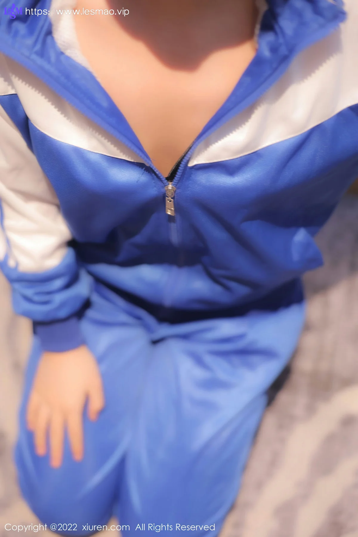 XiuRen 秀人 No.5766 美羊羊 校园制服情趣黑丝第二套写真33 - 17