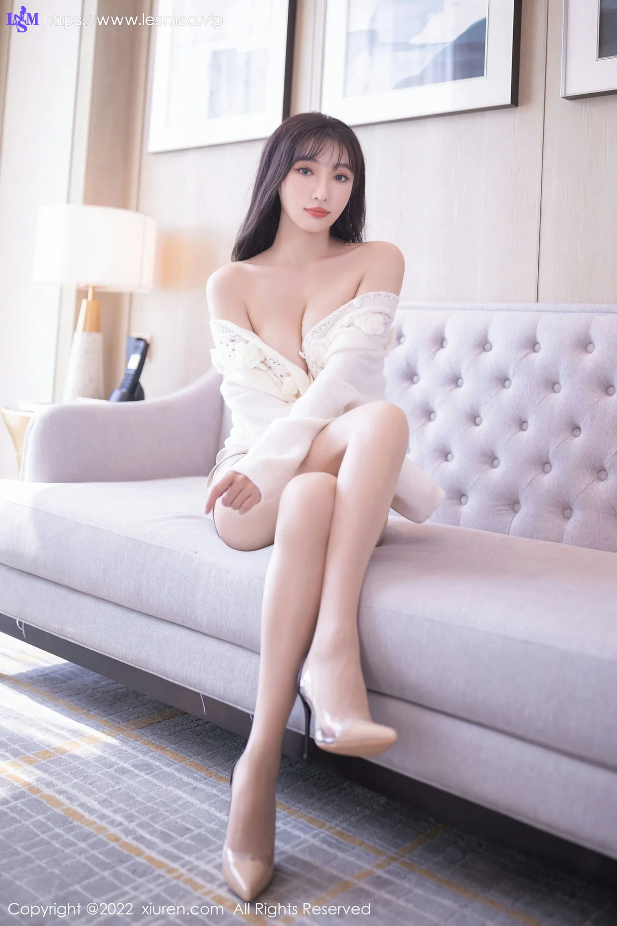 XiuRen 秀人 No.5771 陆萱萱 浅色短裙性感私房111 - 12